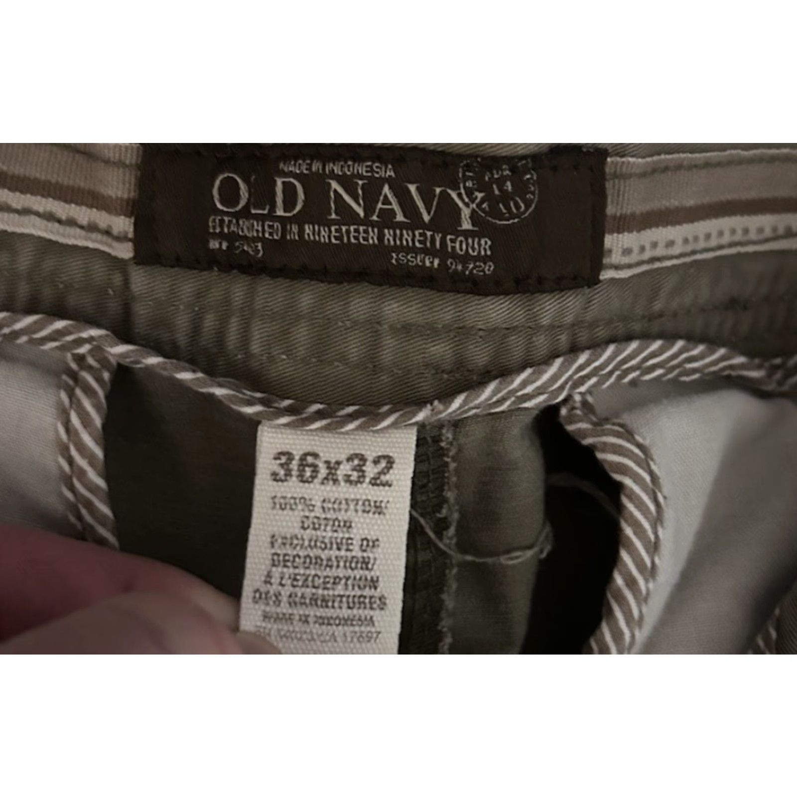 Old Navy VINTAGE Old Navy Chino Pants Mens 36x31 Bootcut Tan Khaki Cotton Knit Slim Regular Pockets Slacks Work Casual Business Wedding Size US 36 / EU 52 - 6 Thumbnail