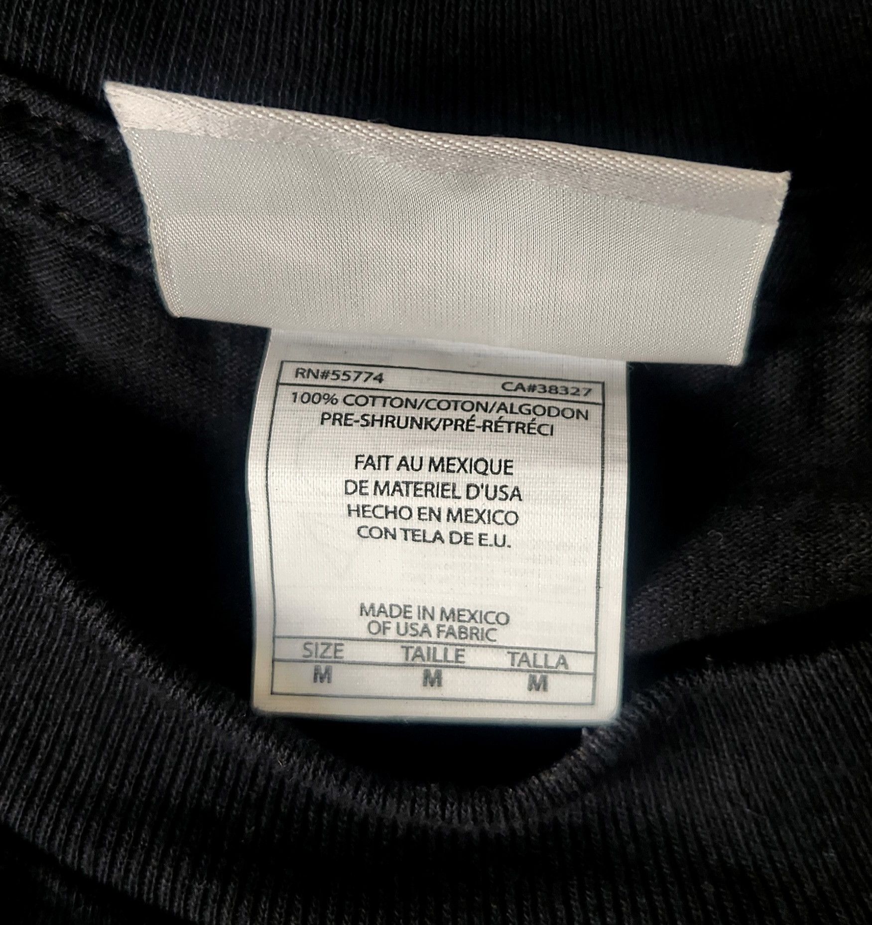 Trinity The Label Vintage One Piece Shonen Jump Trinity Products Tag T-Shirt Size US M / EU 48-50 / 2 - 6 Thumbnail