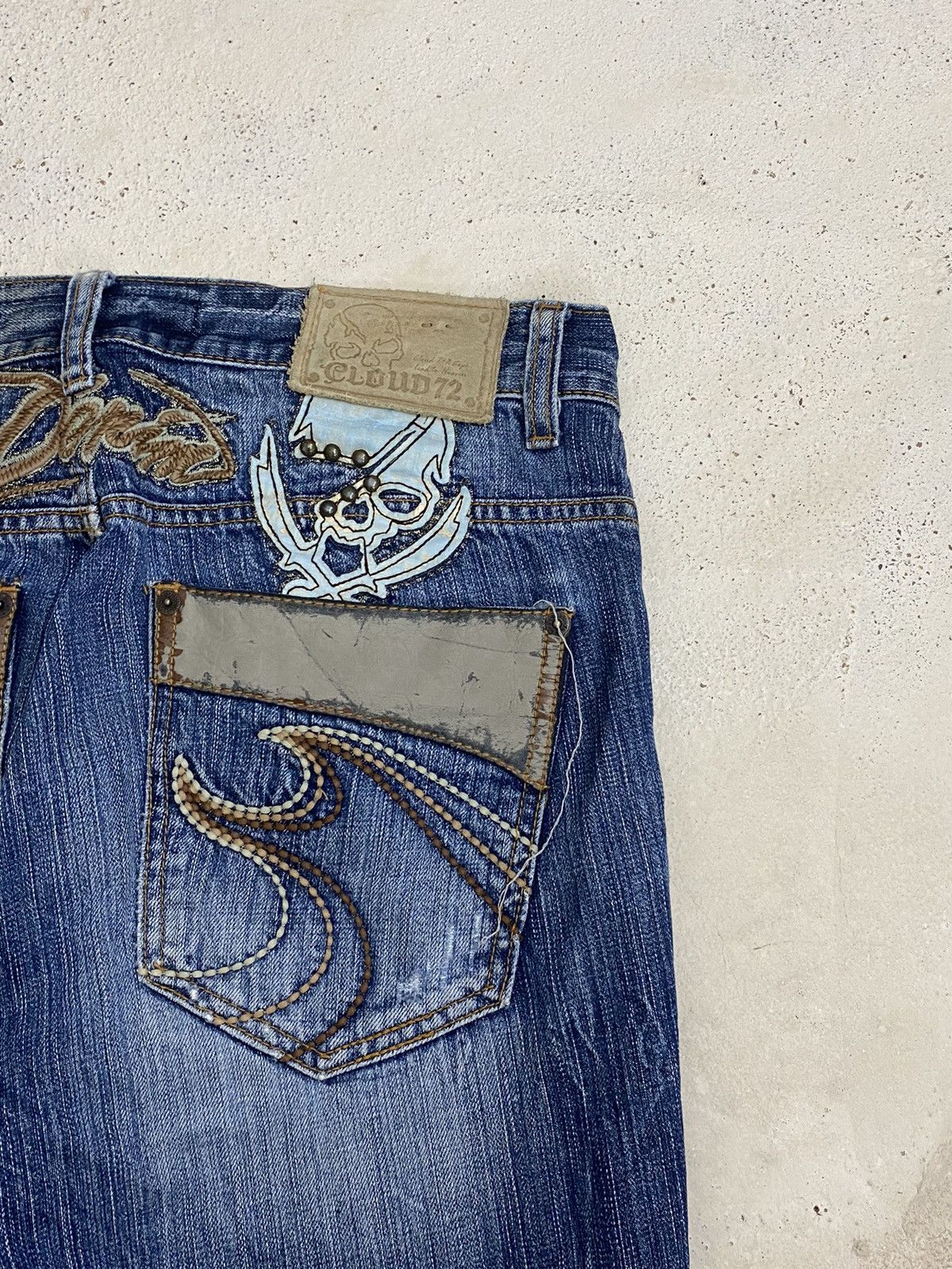 If Six Was Nine × Japanese Brand × Le Grande Bleu (L.G.B.) Cloud 72 Denim Surf Patch of Pirates Blue Way Distressed Size US 33 - 15 Thumbnail
