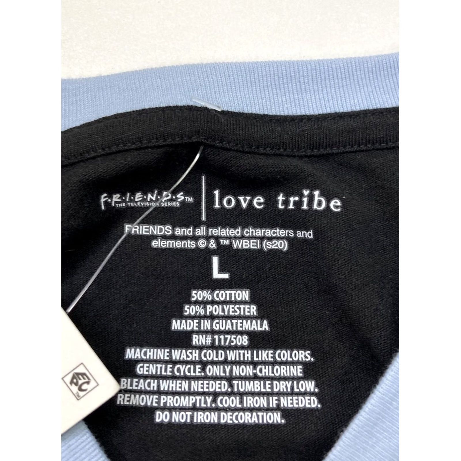 Logo 7 VINTAGE Friends TV Show Logo Graphic T-shirt Women Large Black Short Sleeve Size L / US 10 / IT 46 - 4 Thumbnail