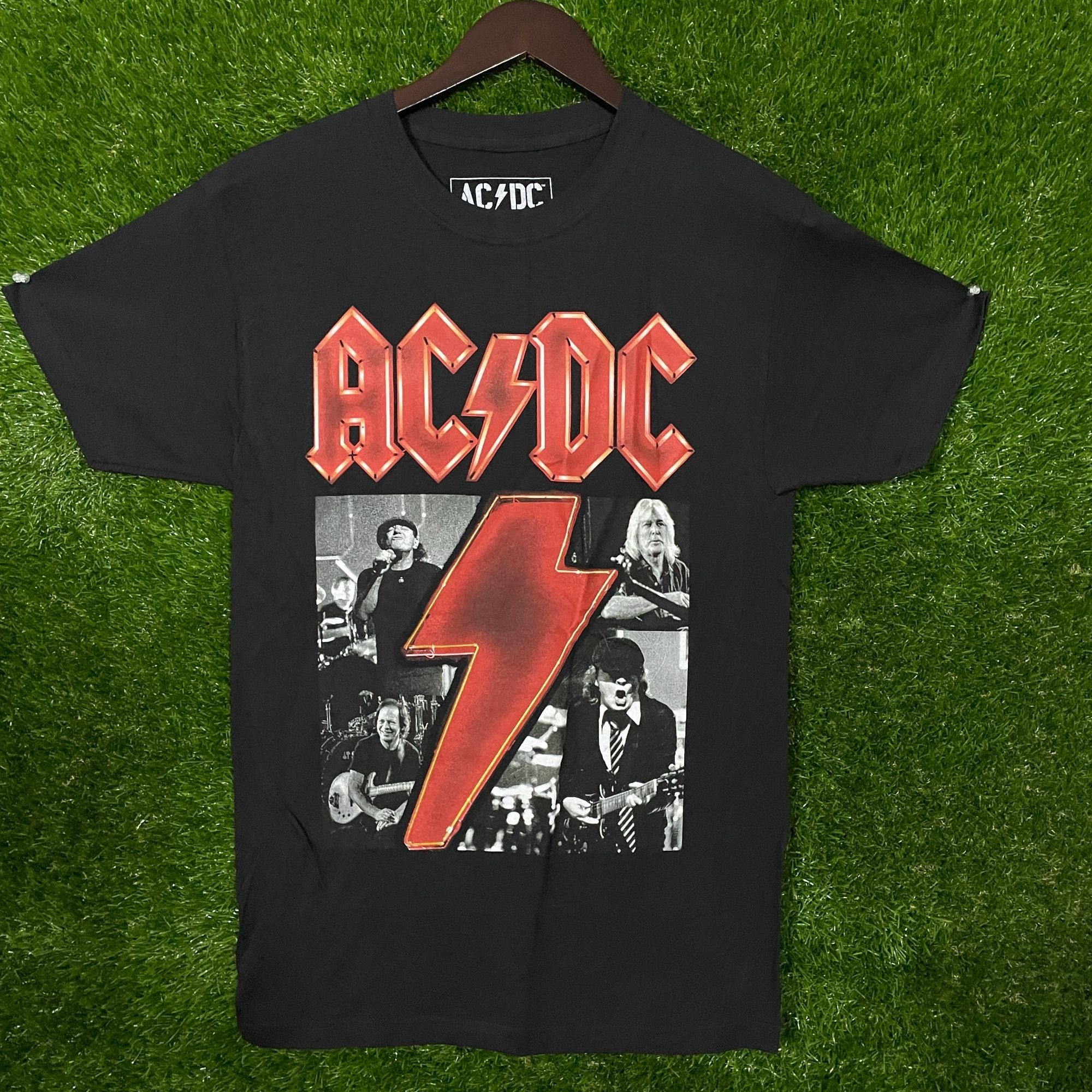 Ac/Dc × Rock Band × Streetwear AC/DC rock band T-shirt size S | Grailed