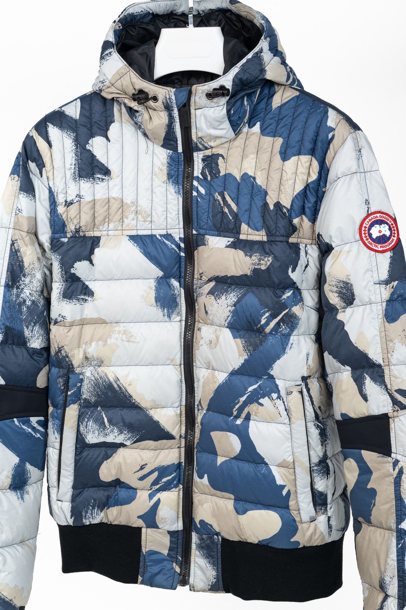 Canada Goose Canada Goose Cabri Free Form Camo Quilted Hooded Down Jacket Size US L / EU 52-54 / 3 - 3 Thumbnail