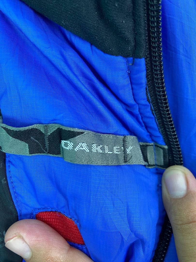 Oakley Rare OAKLEY gorpcore shell jacket outdoorwear jacket Size US L / EU 52-54 / 3 - 2 Thumbnail