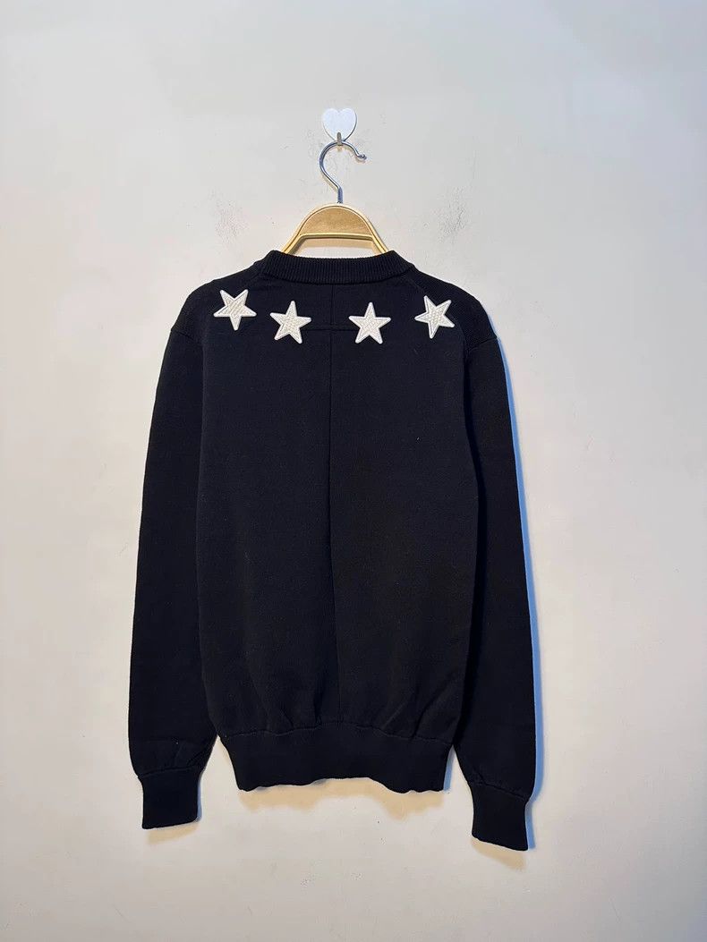 Givenchy Givenchy Unisex S-sized sweater with star patterns Size US S / EU 44-46 / 1 - 7 Thumbnail