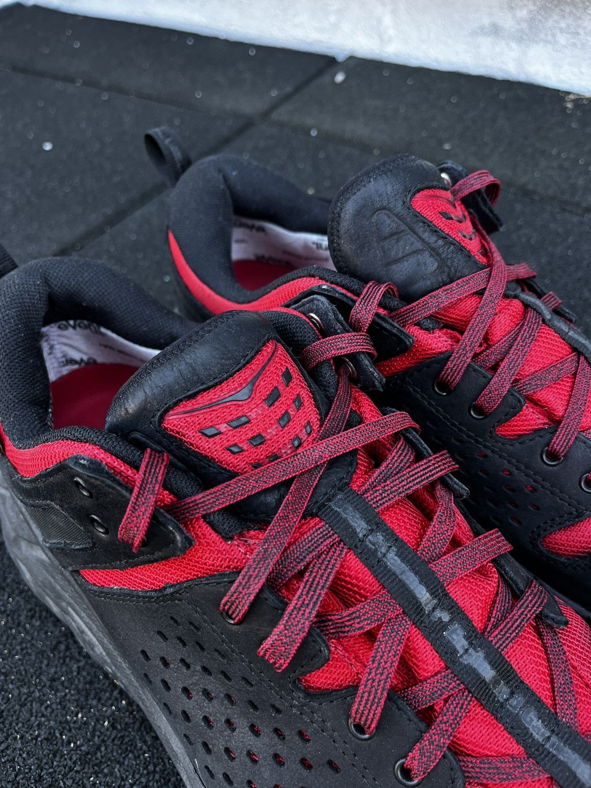 Engineered Garments × Hoka Hoka One One x Engineered Garments Tor Ultra Low Size US 12 / EU 45 - 7 Thumbnail
