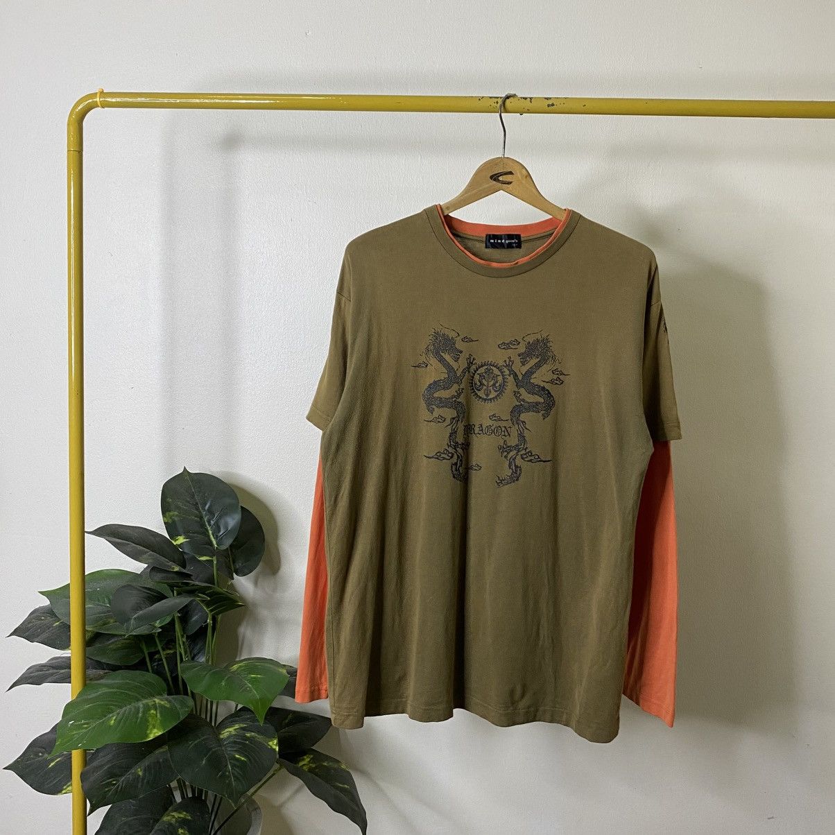 Mind Games Y2K Dragon Graphic Stussy Style Double Sleeves Tshirt Size US L / EU 52-54 / 3 - 1 Thumbnail