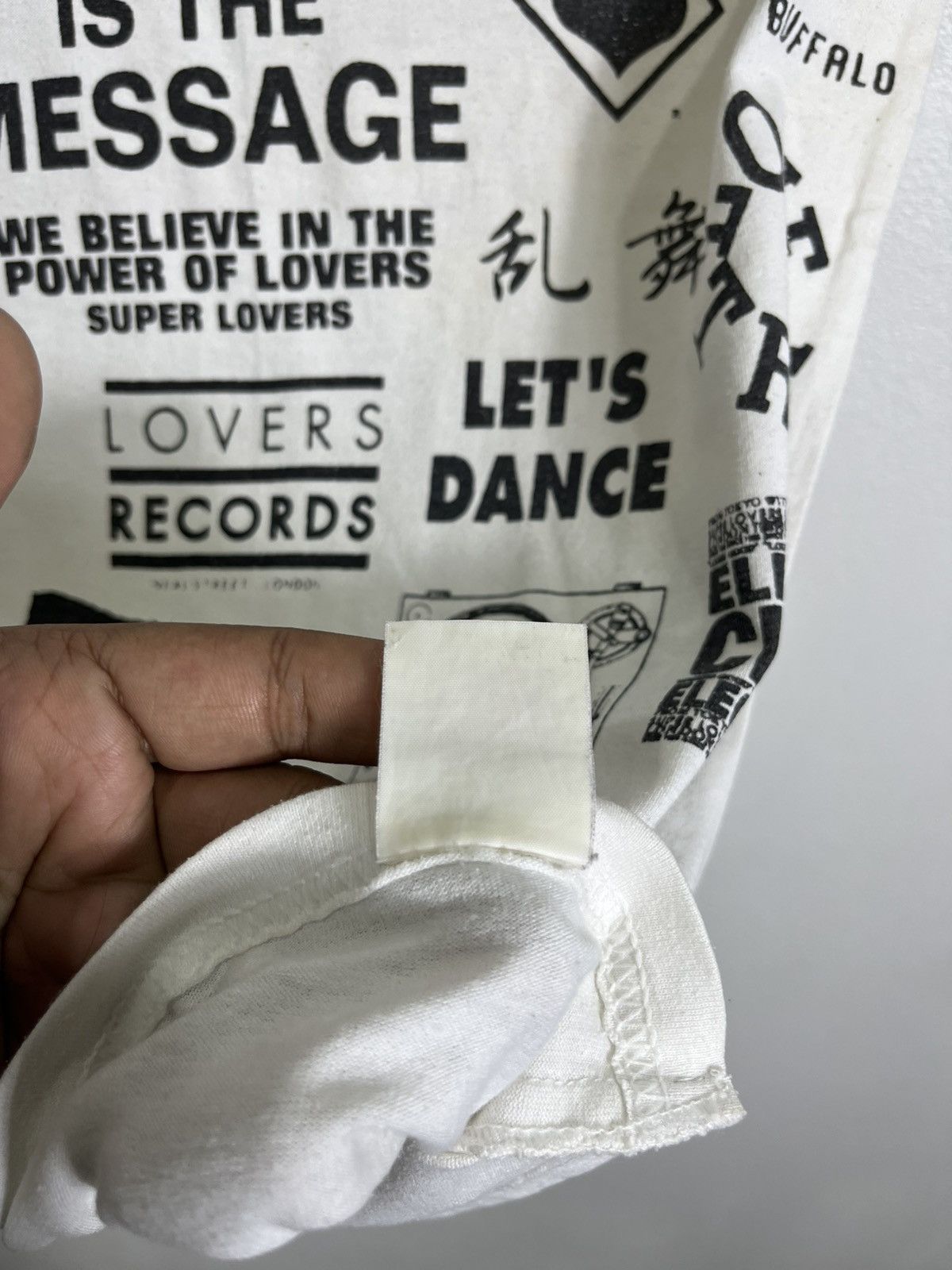 Super Lovers Vintage SuperLovers Lovers Rock tshirt Size US S / EU 44-46 / 1 - 5 Thumbnail