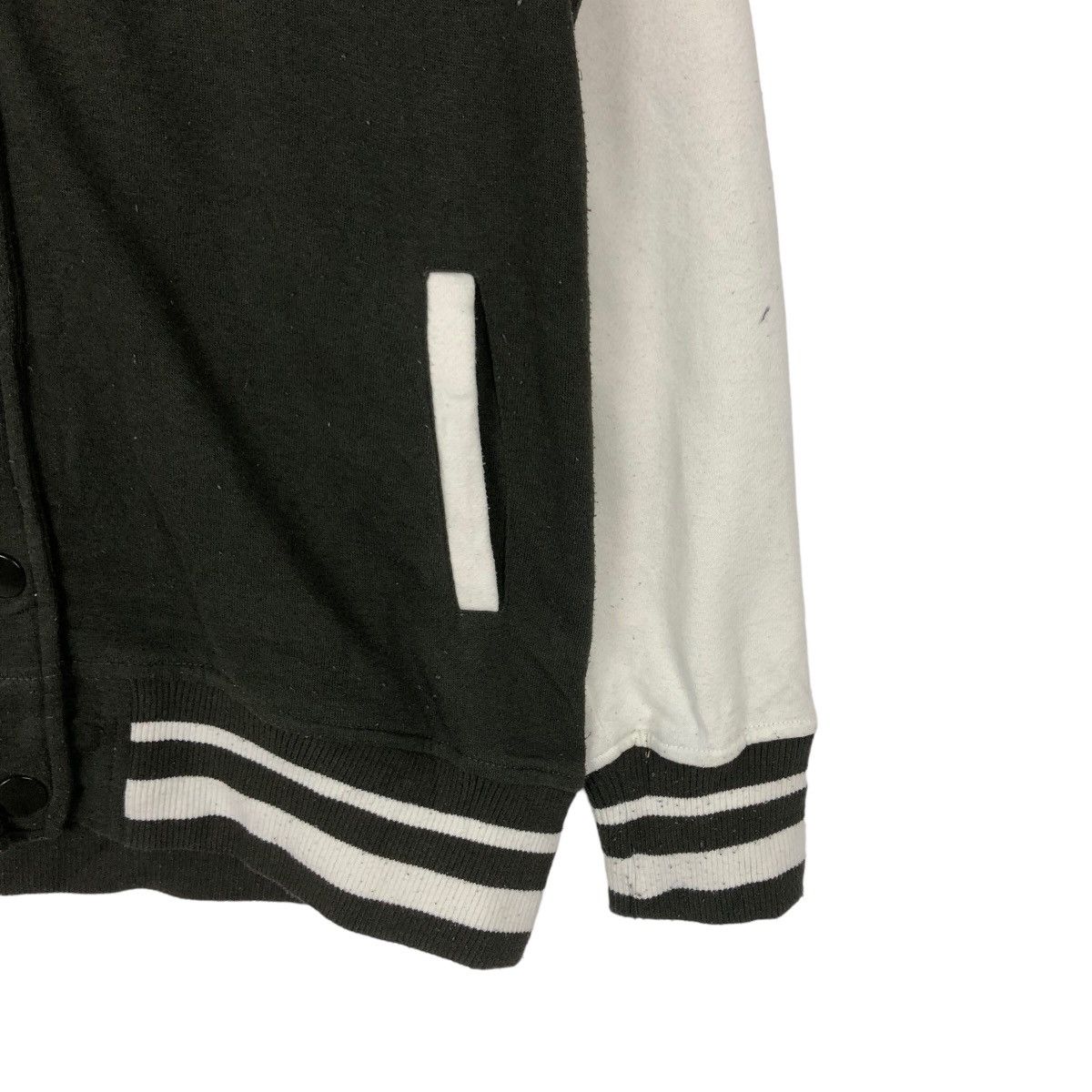 Cartoon Network VINTAGE VARSITY JACKET CHIP N DALE CARTOON NETWORK Size US L / EU 52-54 / 3 - 4 Thumbnail