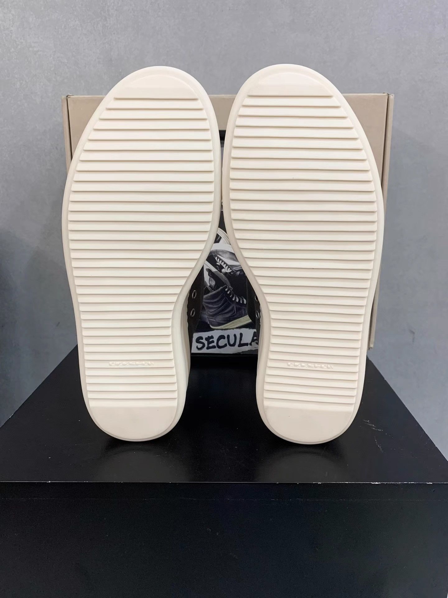 Rick Owens Rick Owens 24FW Thick Sole Low Top Sneakers K34 Size US 11 / EU 44 - 8 Thumbnail