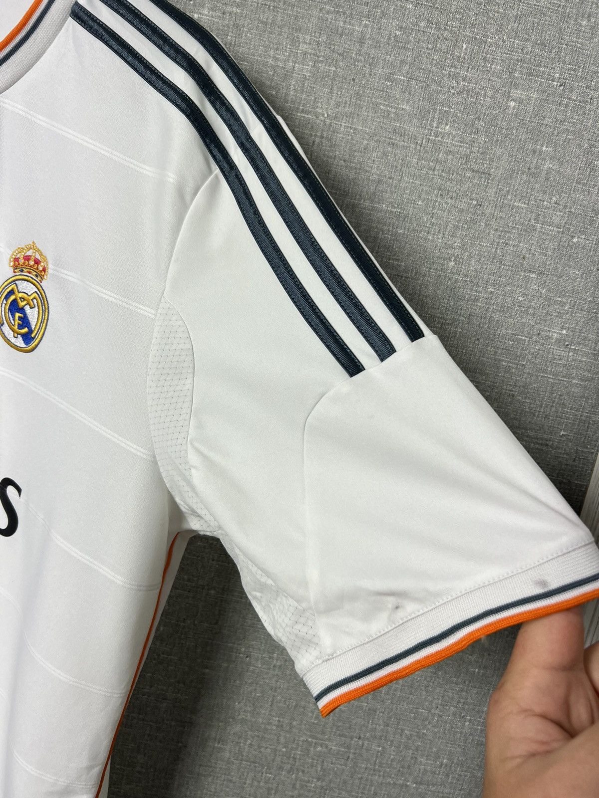 Adidas #9 BENZEMA Real Madrid 2013/14 Adidas Home Jersey Size US XL / EU 56 / 4 - 14 Thumbnail