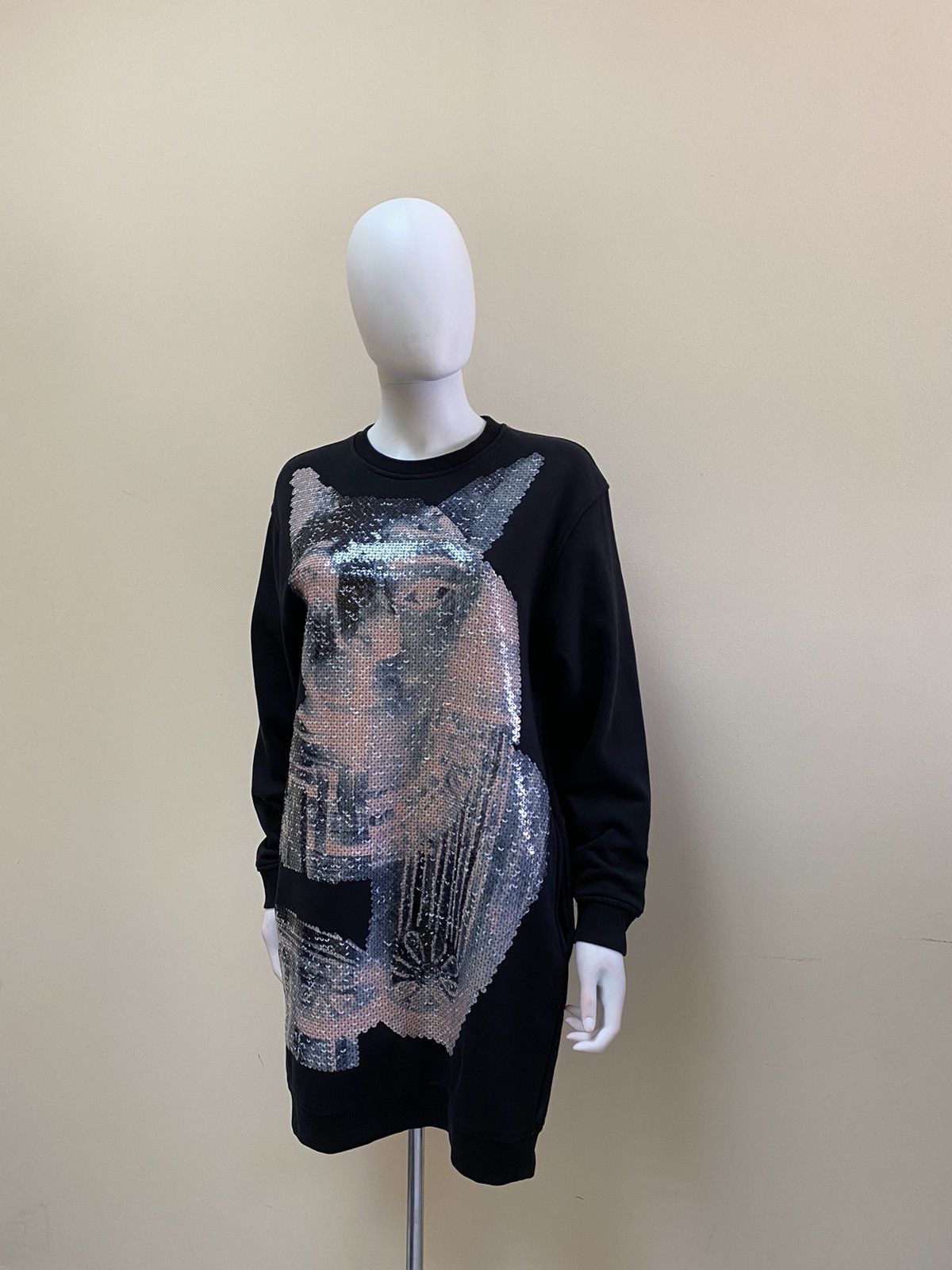 Alexander McQueen Alexander Mcqueen Sequin Sweatshirt Dress Size S Size S / US 4 / IT 40 - 3 Thumbnail