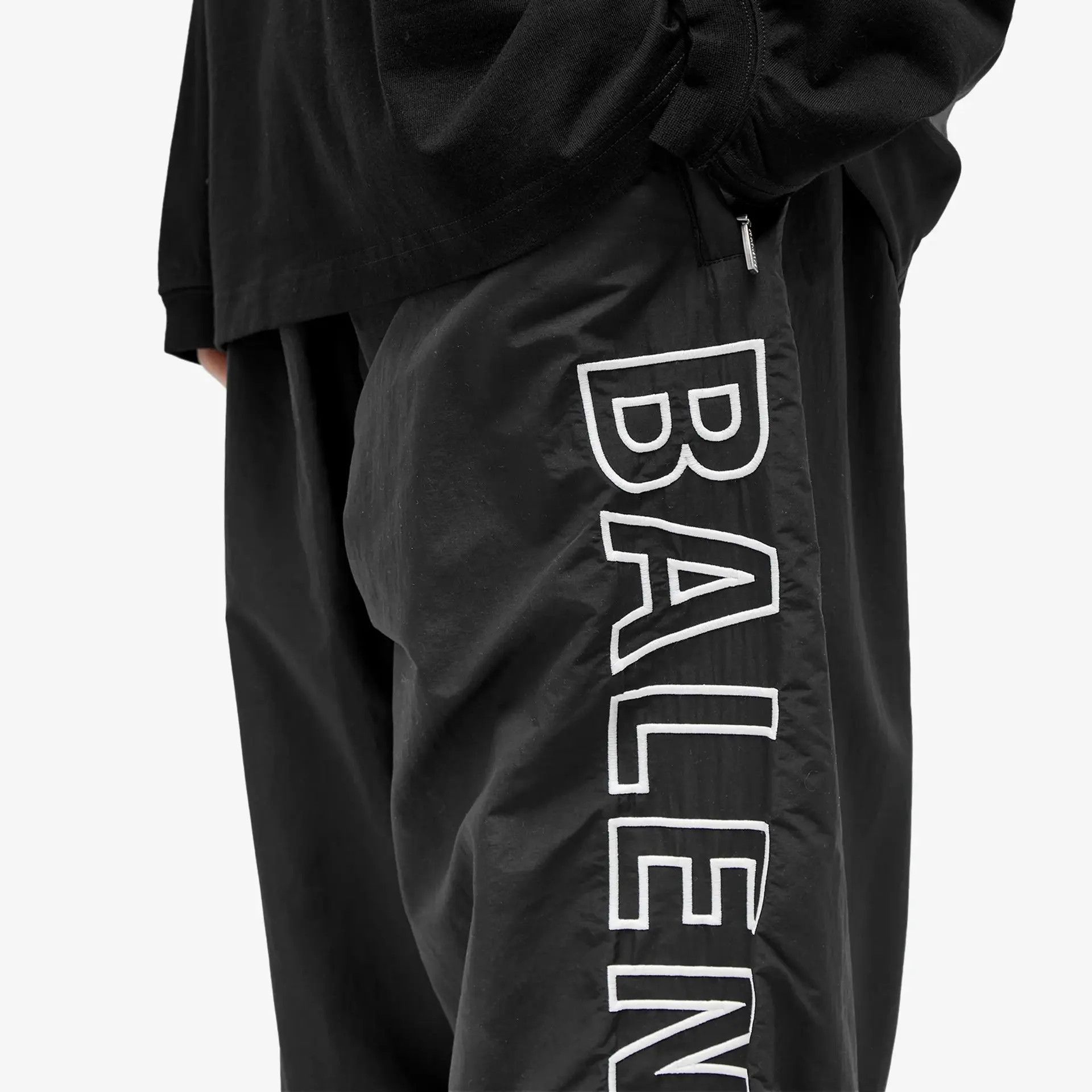 Balenciaga o1bcso1str1124 Outline Tracksuit Pants in Black Size US 28 / EU 44 - 4 Thumbnail