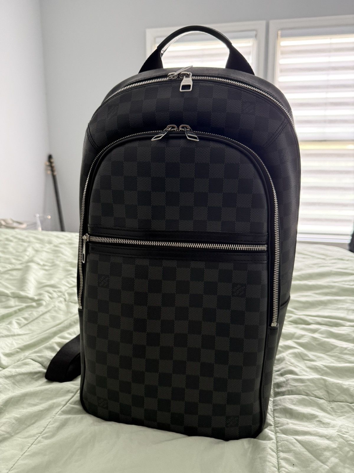 Louis Vuitton LOUIS VUITTON MENS BACKPACK Size 36 - 1 Thumbnail