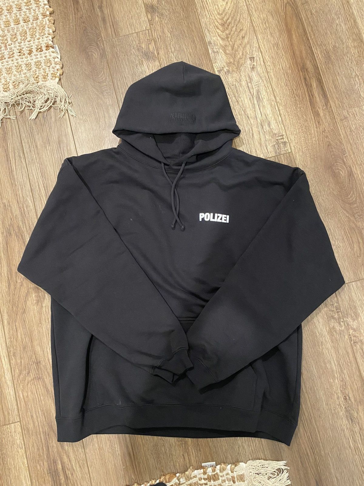 Vetements Vetements Polizei Hoodie Size US L / EU 52-54 / 3 - 1 Thumbnail