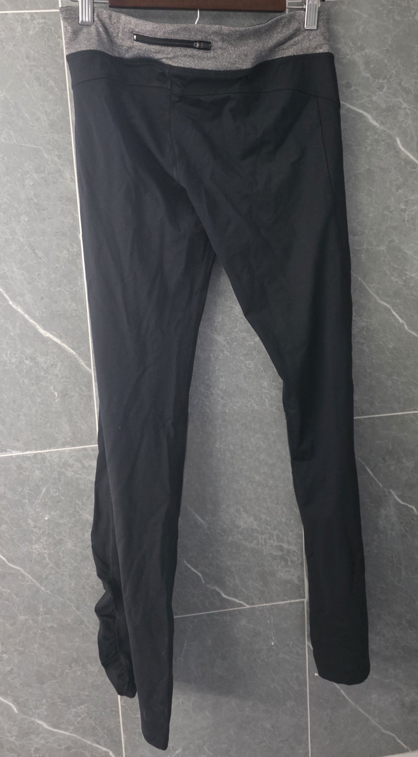 Champion Champion Fitted Ruched Black/Heather Gray Pants Size Medium Size 30" / US 8 / IT 44 - 2 Thumbnail