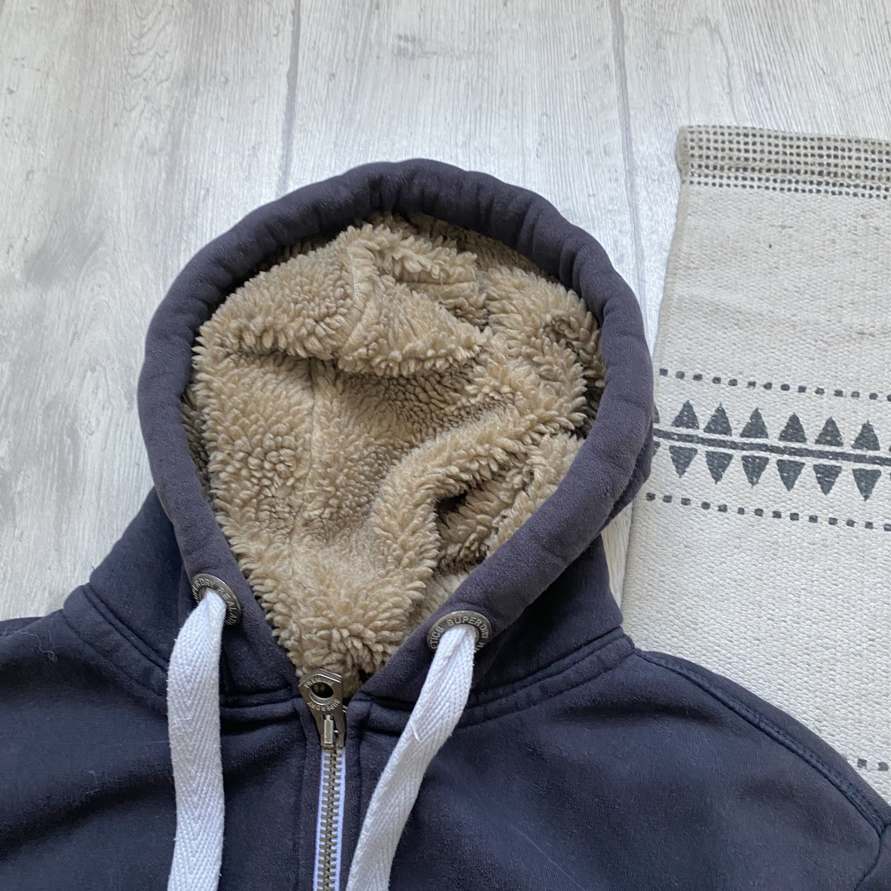 Abercrombie & Fitch Thrashed Vintage Faux Fur hoodie Abercrombie Fitch style Size US M / EU 48-50 / 2 - 8 Thumbnail