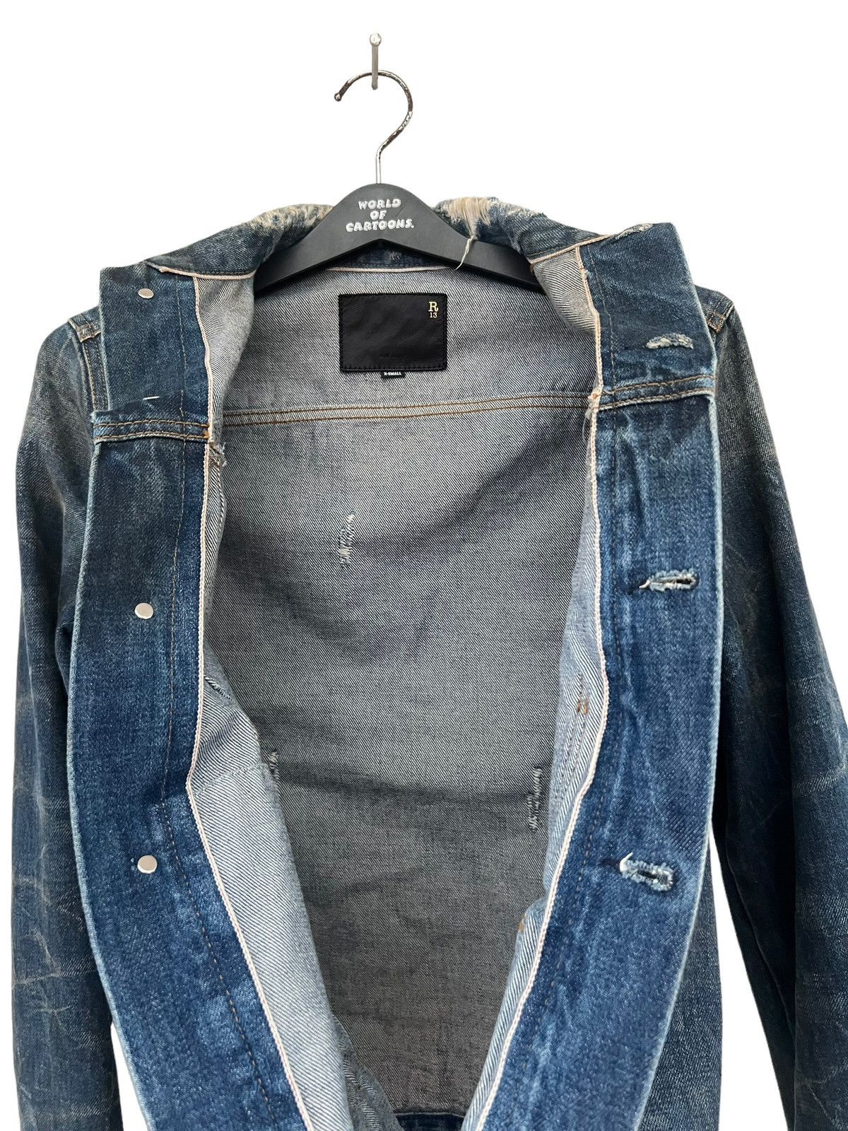 R13 R13 Italy Distressed Waxed Denim Trucker Jacket Type 3 Size US XS / EU 42 / 0 - 19 Thumbnail