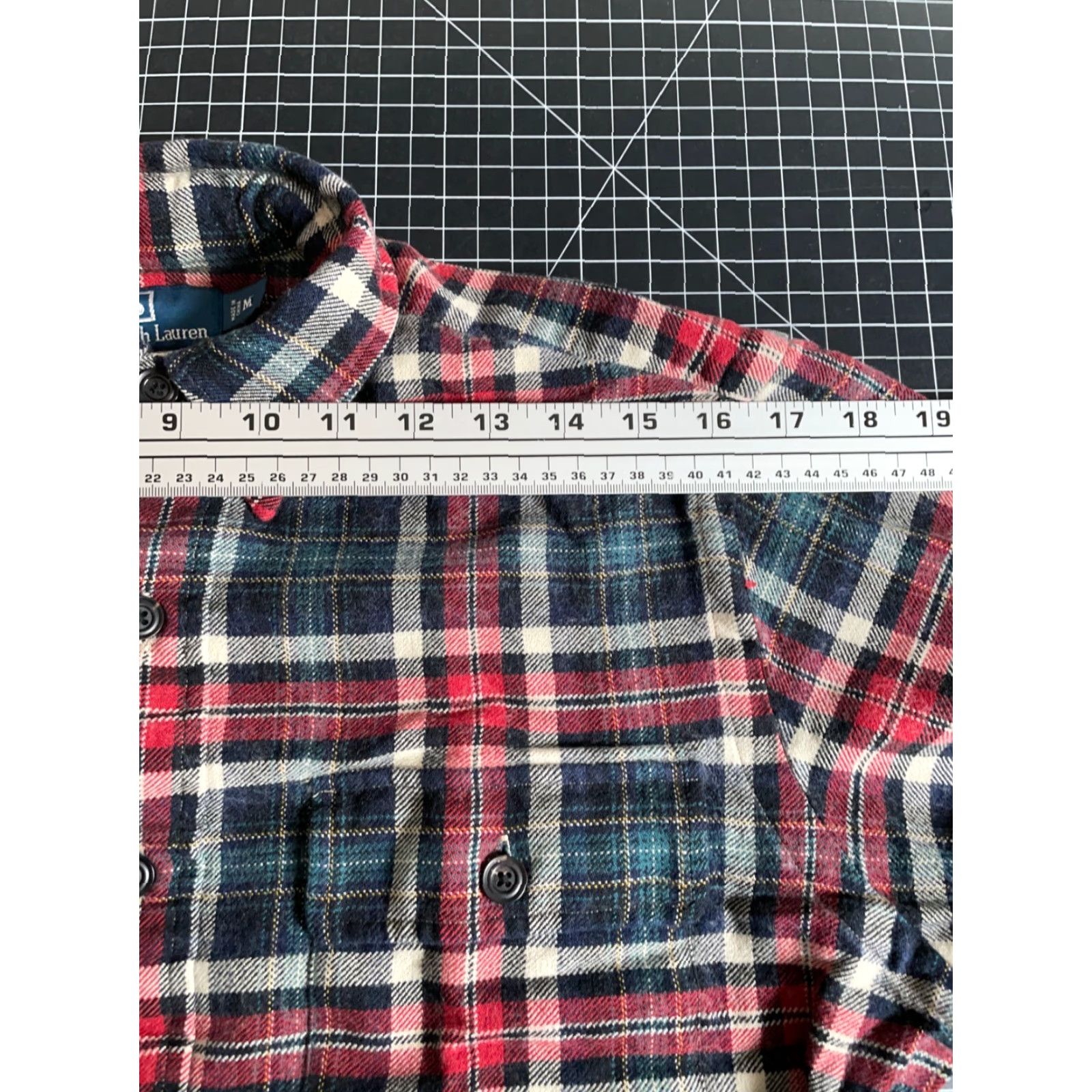 Polo Ralph Lauren Polo Ralph Lauren Shirt Plaid Flannel Wool Silk Blend Button-Up Long Sleeve Men Medium Red Blue Casual Workwear 90s Grunge Retro Vintage N/A Size US M / EU 48-50 / 2 - 7 Thumbnail