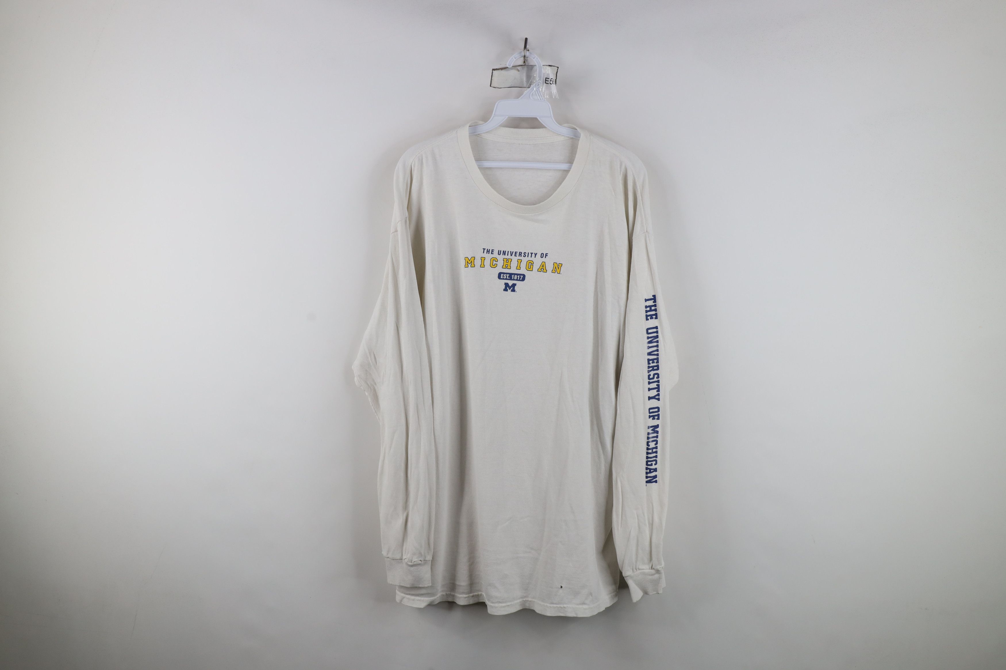 Vintage Vintage 90s University of Michigan Long Sleeve T-Shirt White Size US L / EU 52-54 / 3 - 1 Thumbnail