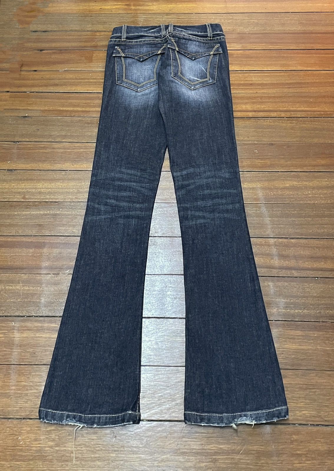 Burberry Rare Design Vintage Brand Burberry Flared Jeans 2000s Size US 26 / EU 42 - 2 Thumbnail
