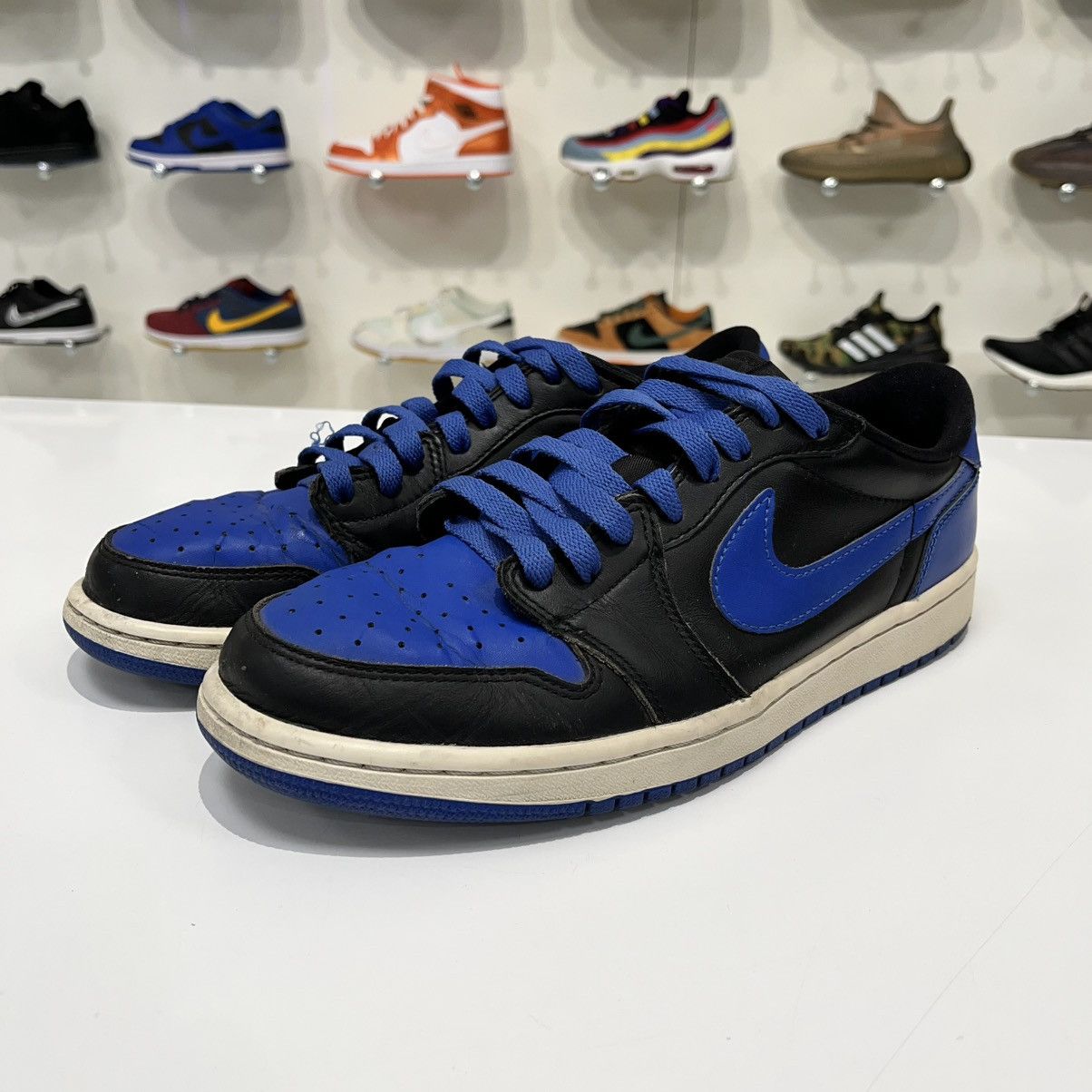 Nike Air Jordan 1 Retro Low Royal (2015) Size US 9 / EU 42 - 2 Thumbnail
