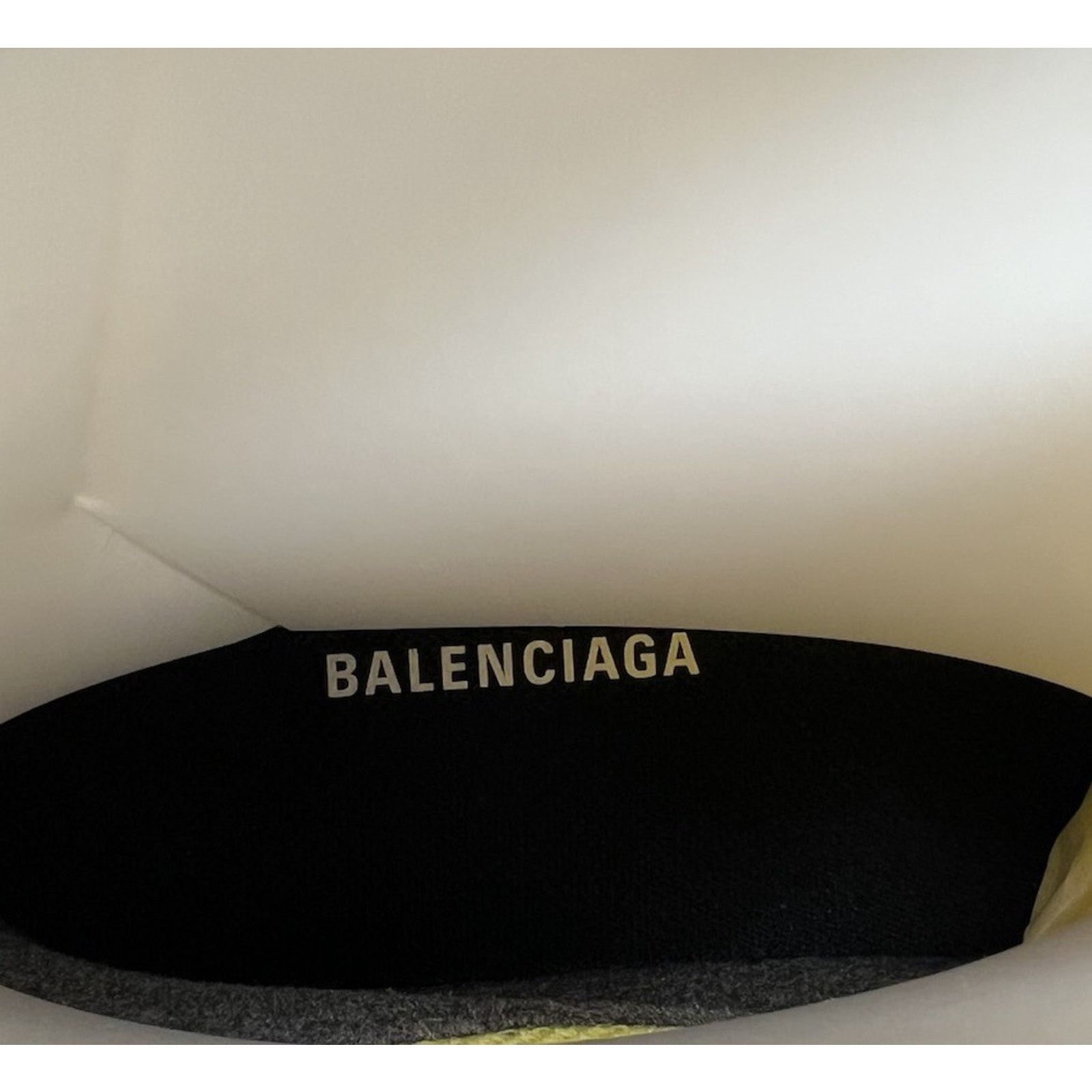 Balenciaga Size 38EU/8W - Balenciaga 2.0 Recycled Yellow Speed NEW Size US 8 / IT 38 - 7 Thumbnail