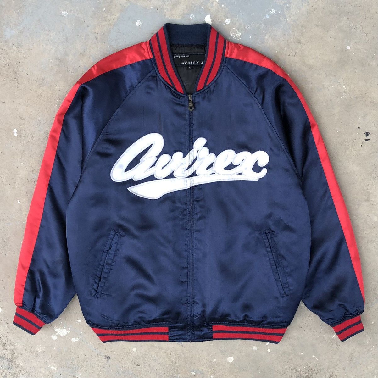 Avirex Vintage Avirex USA Signature Spell Out Satin Varsity Jacket Size US XL / EU 56 / 4 - 4 Thumbnail