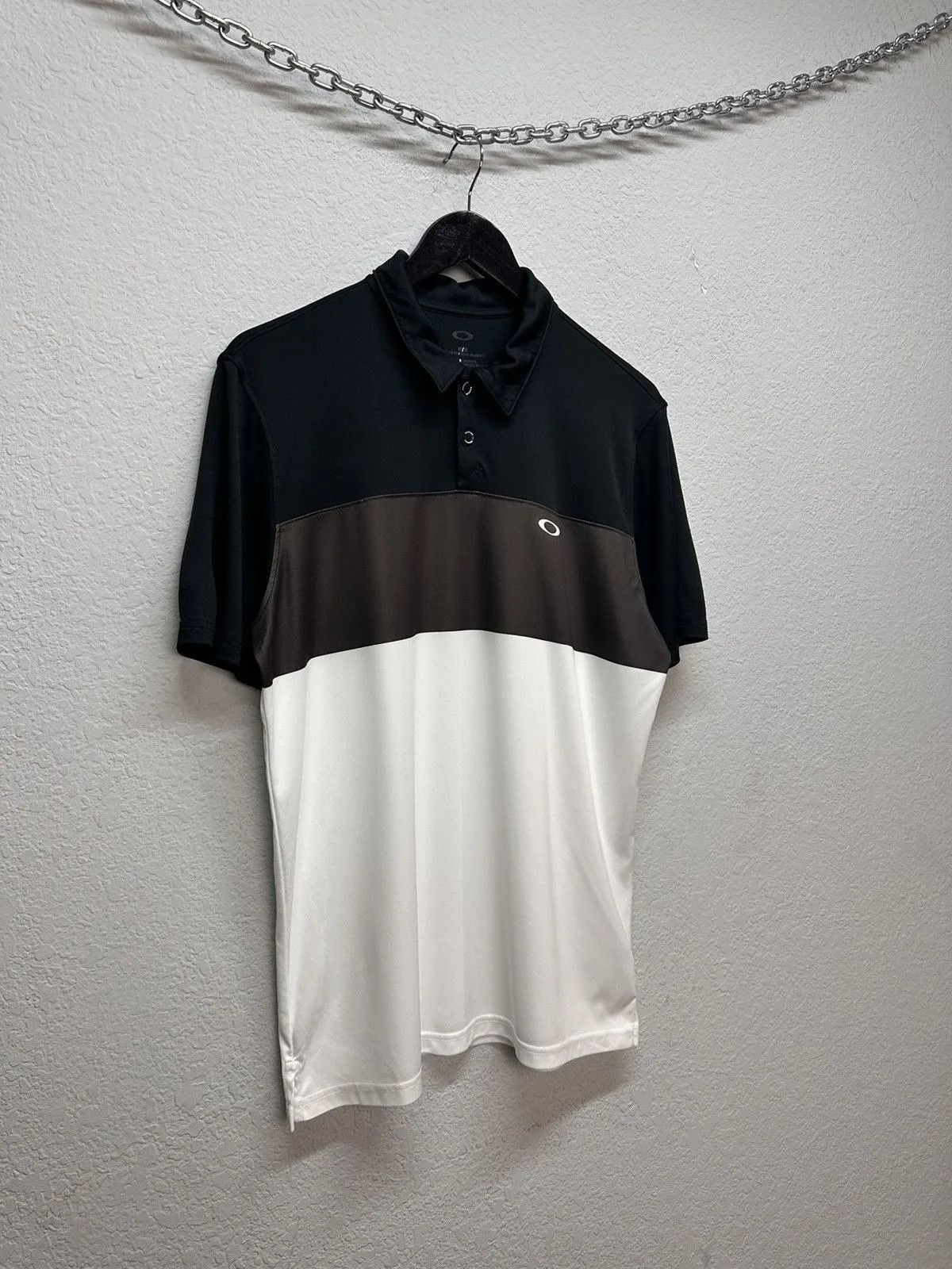 Oakley Vintage Oakley T-shirt Y2k gore cope outdoor glasses Jacket Size US L / EU 52-54 / 3 - 4 Thumbnail