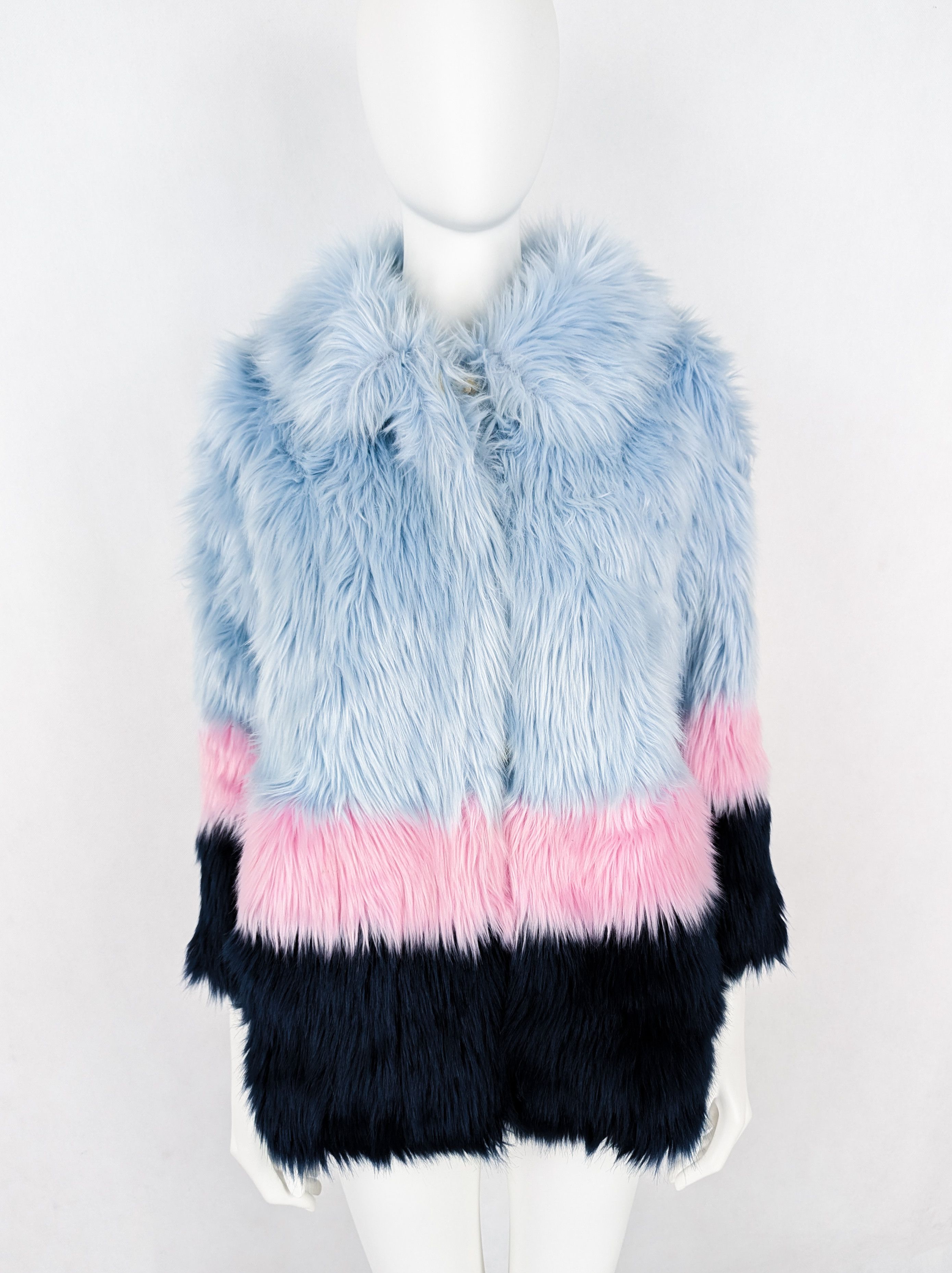 Juicy Couture Juicy Couture faux fur blue pink coat Size L / US 10 / IT 46 - 2 Thumbnail