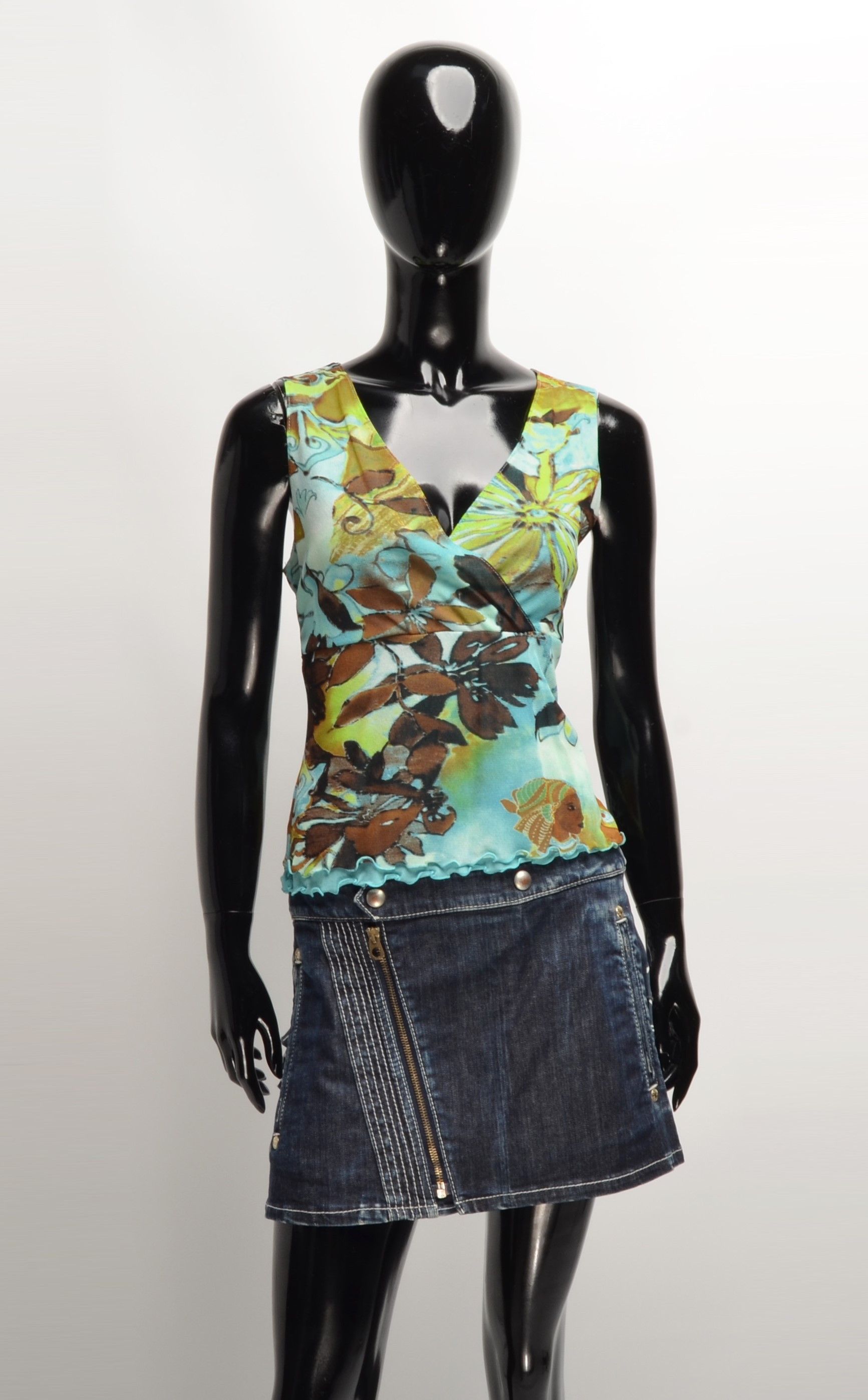 Vintage Vintage Y2K Divas Mesh Printed Top Size L / US 10 / IT 46 - 1 Thumbnail
