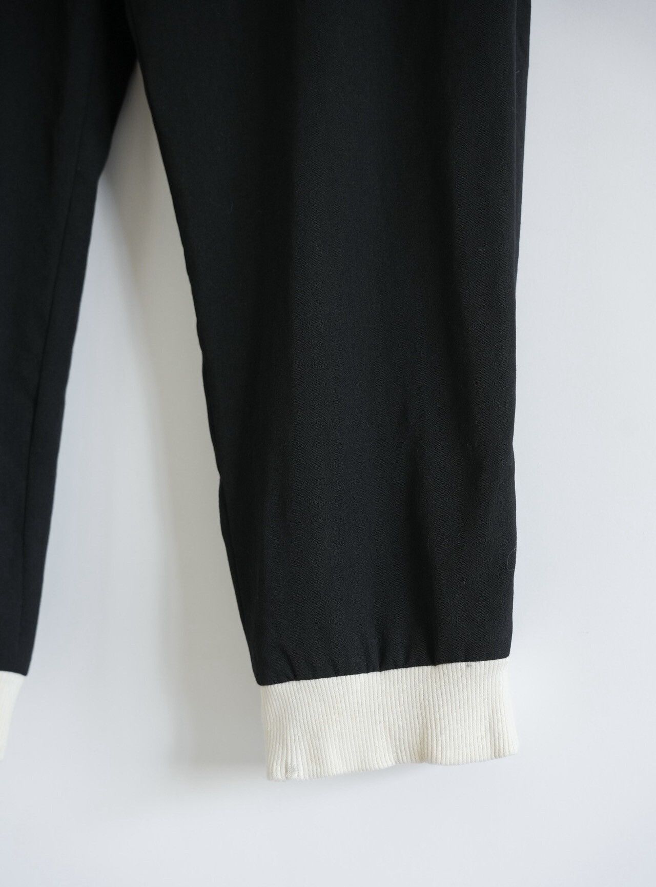 Yohji Yamamoto Yohji Yamamoto 09AW Beast Period White Button Trousers Size US 42 / EU 58 - 5 Thumbnail