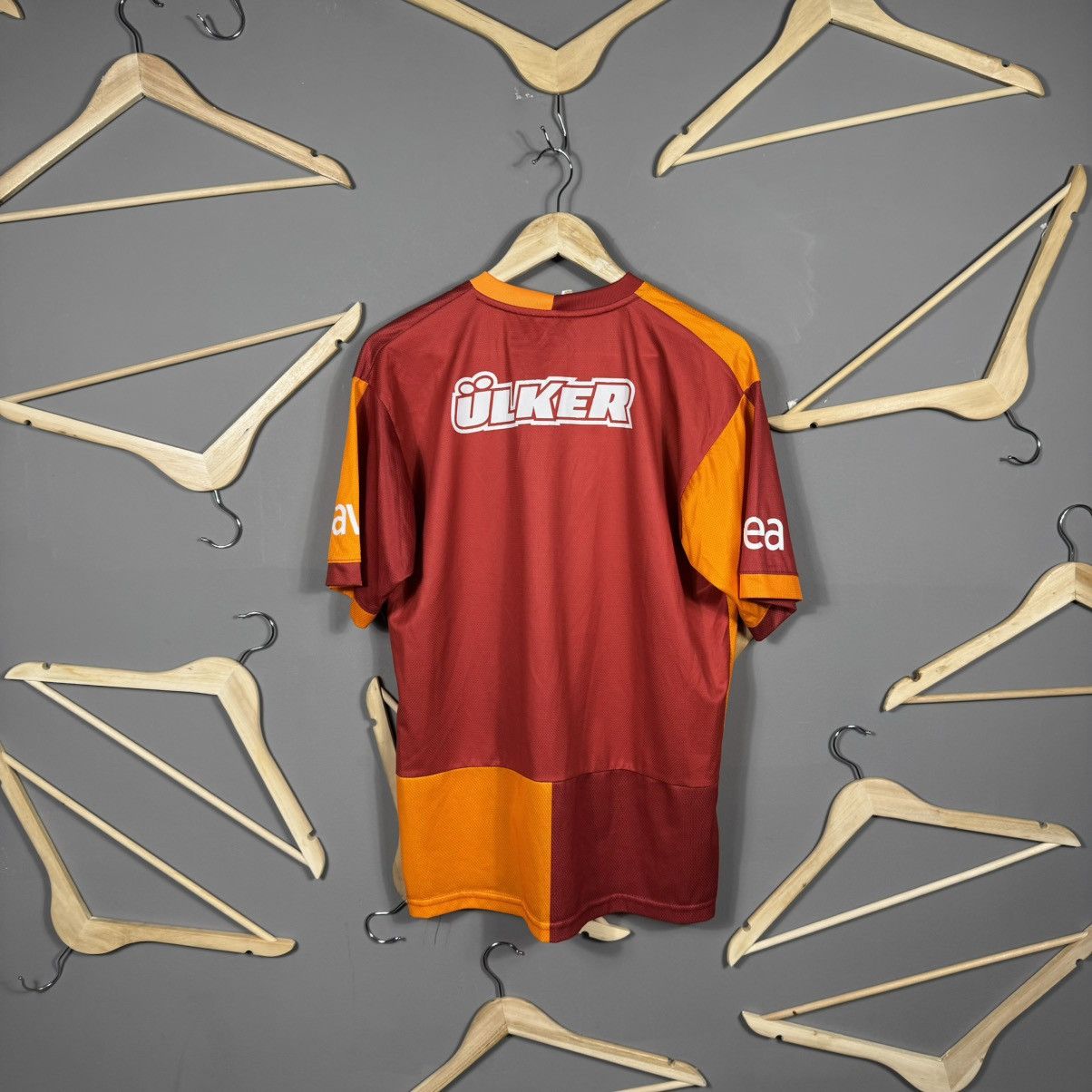 Other Galatasaray Blokcore Soccer Jersey Size US XL / EU 56 / 4 - 8 Thumbnail