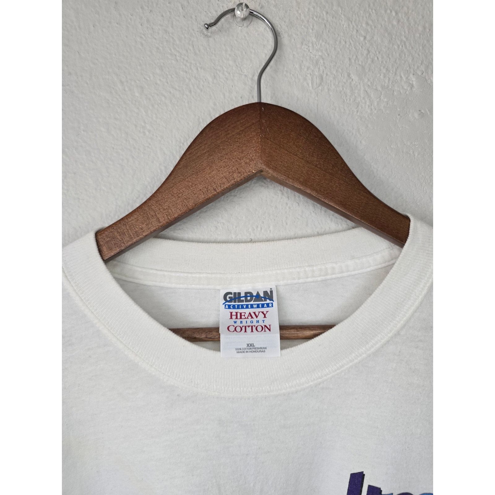 Gildan Vintage Radio Shirt U102 Denvers Hip Hop & R&B White XXL Tee Size US XXL / EU 58 / 5 - 9 Thumbnail