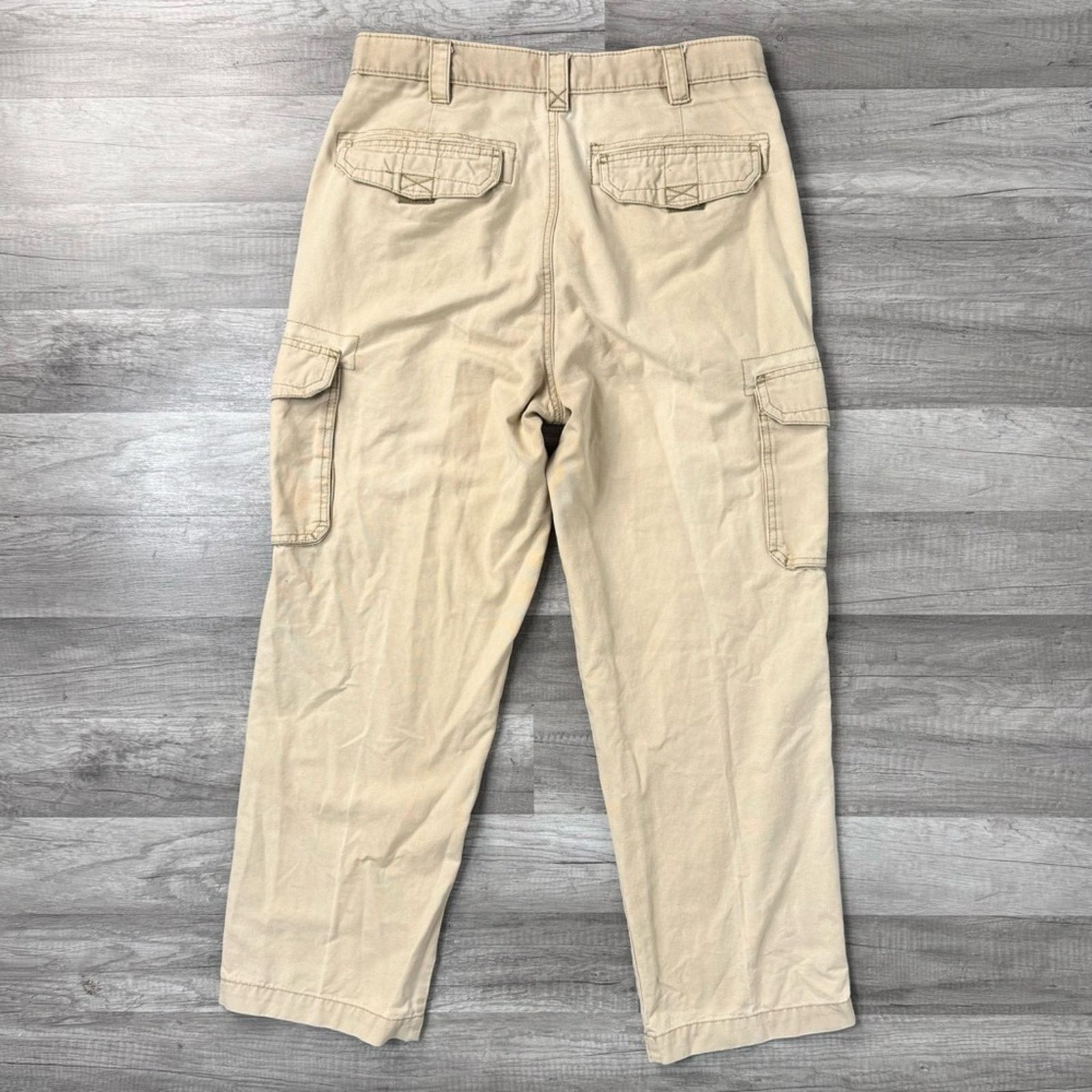 St. Johns Bay St. John's Bay Utility Cargo Pants 32x30 Khaki Workwear Size US 32 / EU 48 - 1 Thumbnail
