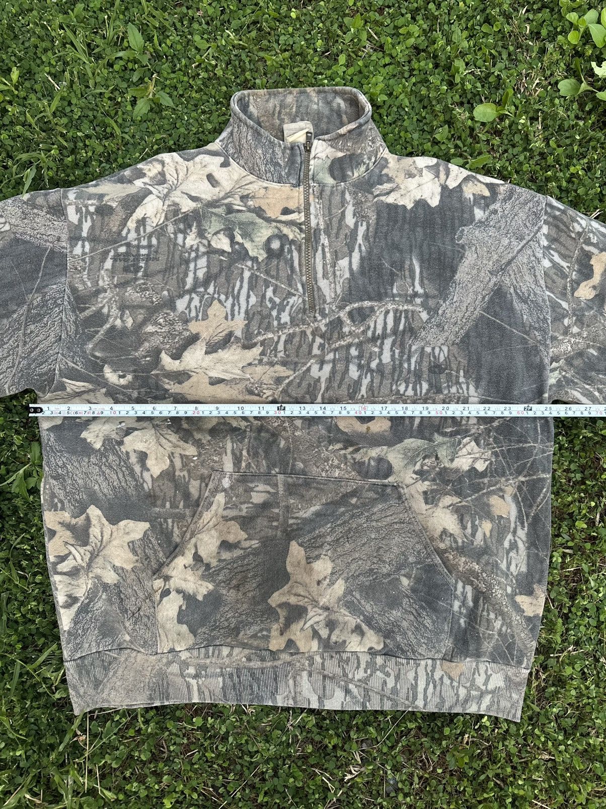 Realtree Crazy Vintage Faded Carhartt Style Realtree Camo Sweatshirt Size US XL / EU 56 / 4 - 2 Thumbnail