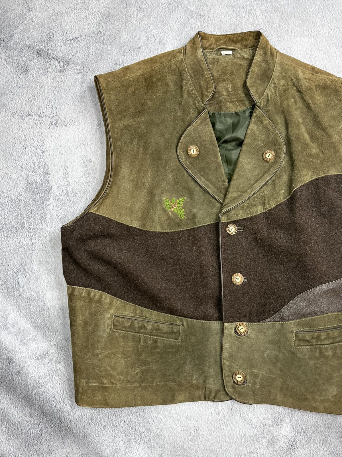 Japanese Brand × Leather × Vintage Vintage 90s leather/wool vest retro style streetwear Size US XL / EU 56 / 4 - 2 Thumbnail