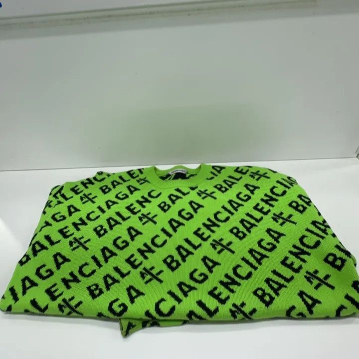 Balenciaga Balenciaga Balenciaga Year of the Ox Logo Sweater -2507 Size US M / EU 48-50 / 2 - 5 Thumbnail