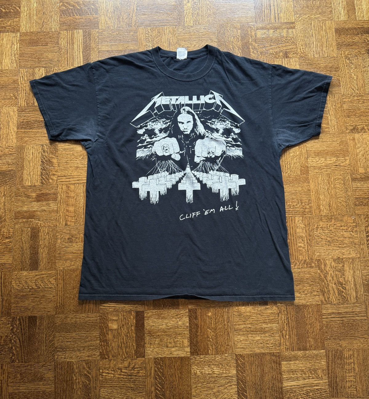 Vintage Vintage Y2K Metallica "Cliff em All" Graphic Tee Size US XL / EU 56 / 4 - 1 Thumbnail