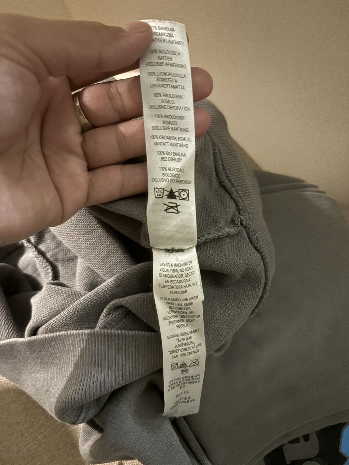 Patagonia Patagonia big logo on back sweatshirt Size US M / EU 48-50 / 2 - 11 Thumbnail