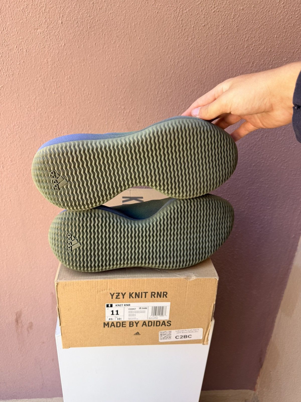 Yeezy Size 11 - adidas Yeezy Knit Runner Faded Azure Size US 11 / EU 44 - 7 Thumbnail