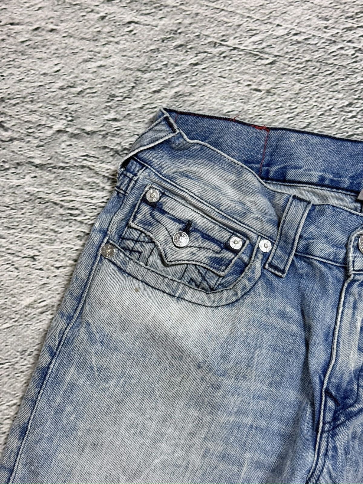 True Religion True Religion baby blue jeans black thick stitching straight Size US 32 / EU 48 - 8 Thumbnail