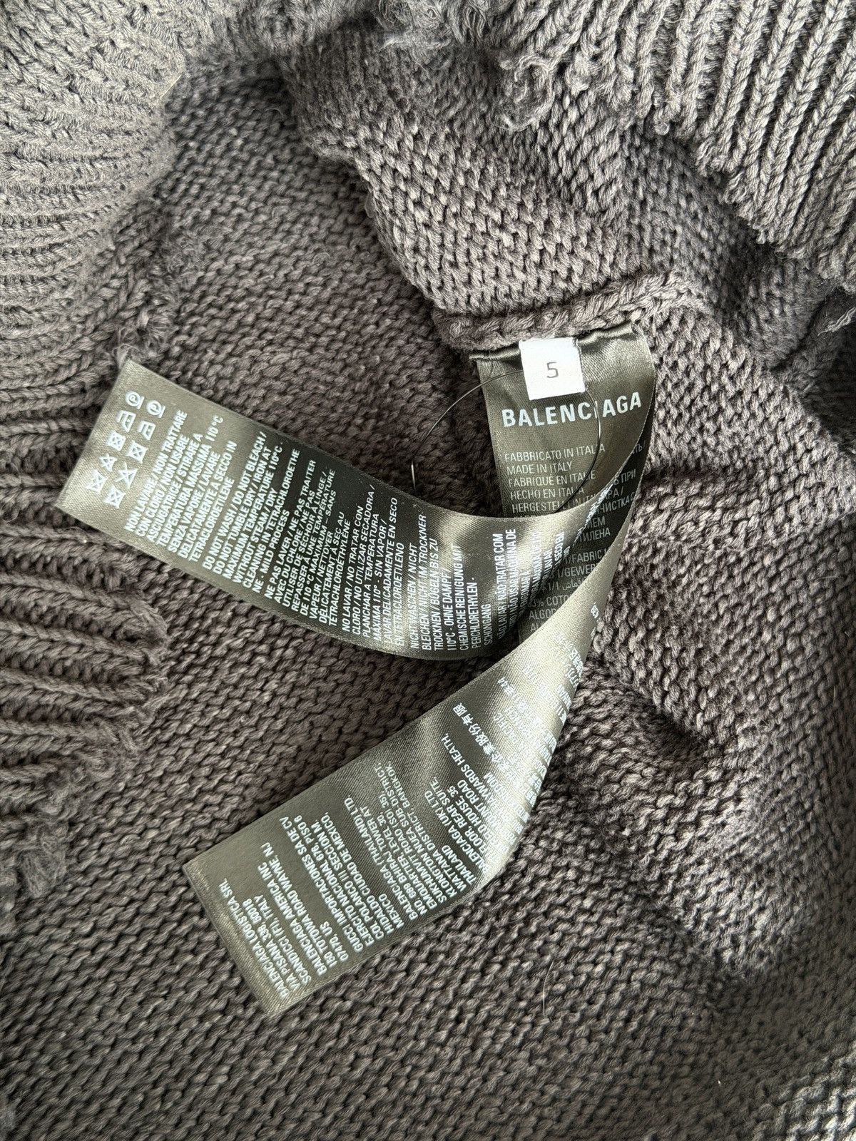 Balenciaga Balenciaga cut up hybrid sweater flannel Size US XL / EU 56 / 4 - 9 Thumbnail