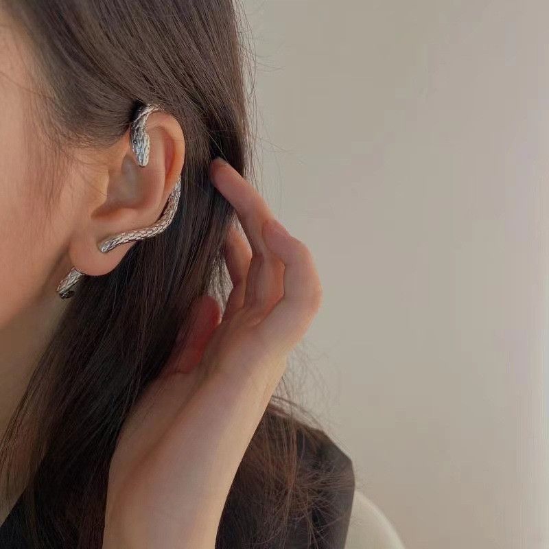 Jewelry Vibe Earrings One Pairs Chrome Jewelry Size ONE SIZE - 1 Thumbnail