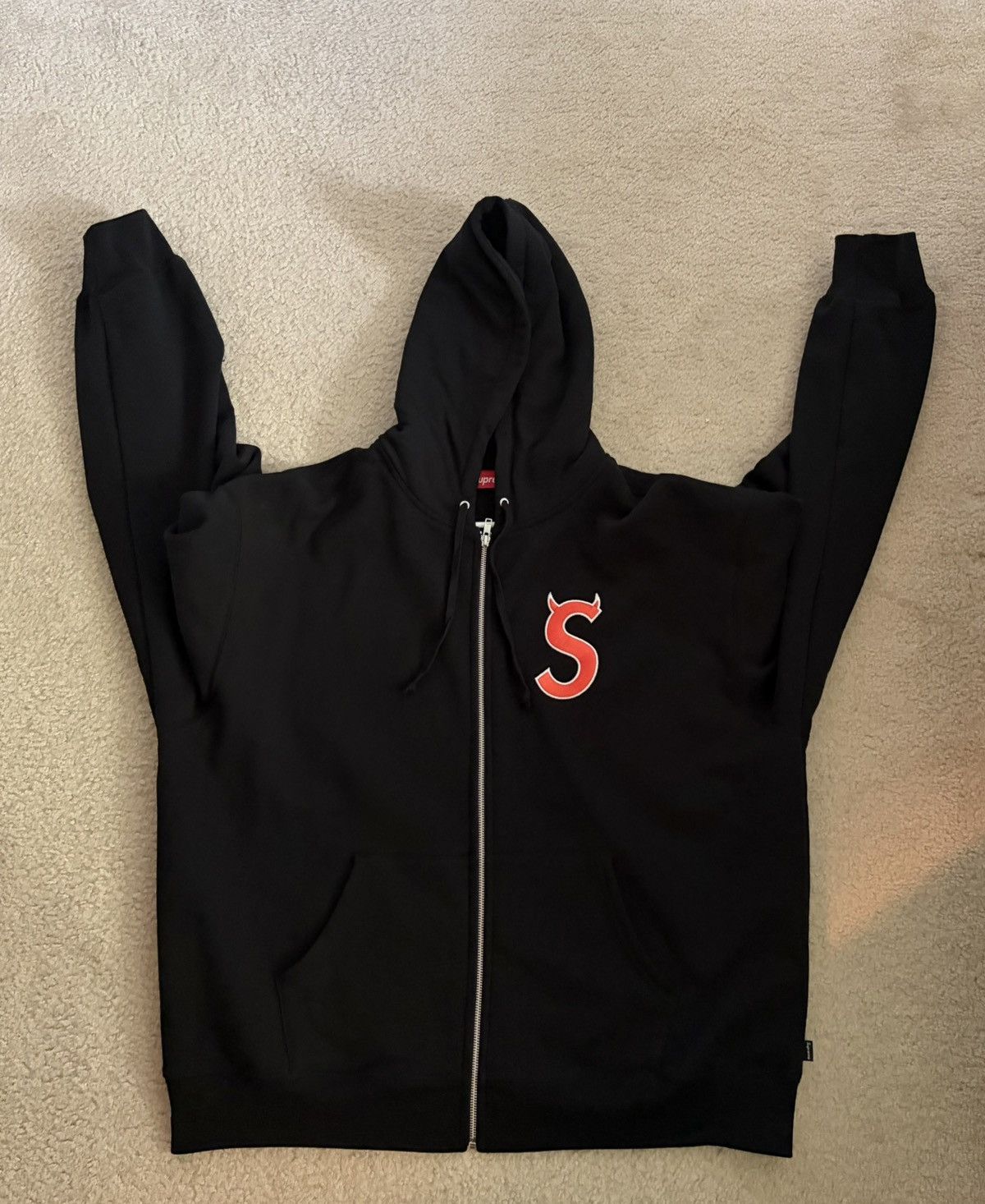 Supreme SUPREME S LOGO DEVIL HOODIE Size US XL / EU 56 / 4 - 1 Thumbnail