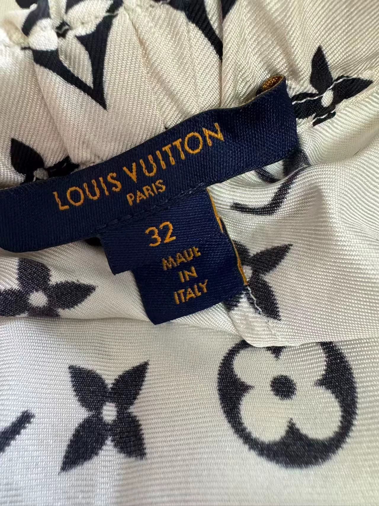 Louis Vuitton LV All-Over Print Mulberry Silk Pants 99 New Unworn Size 24" / US 00 / IT 34 - 2 Thumbnail