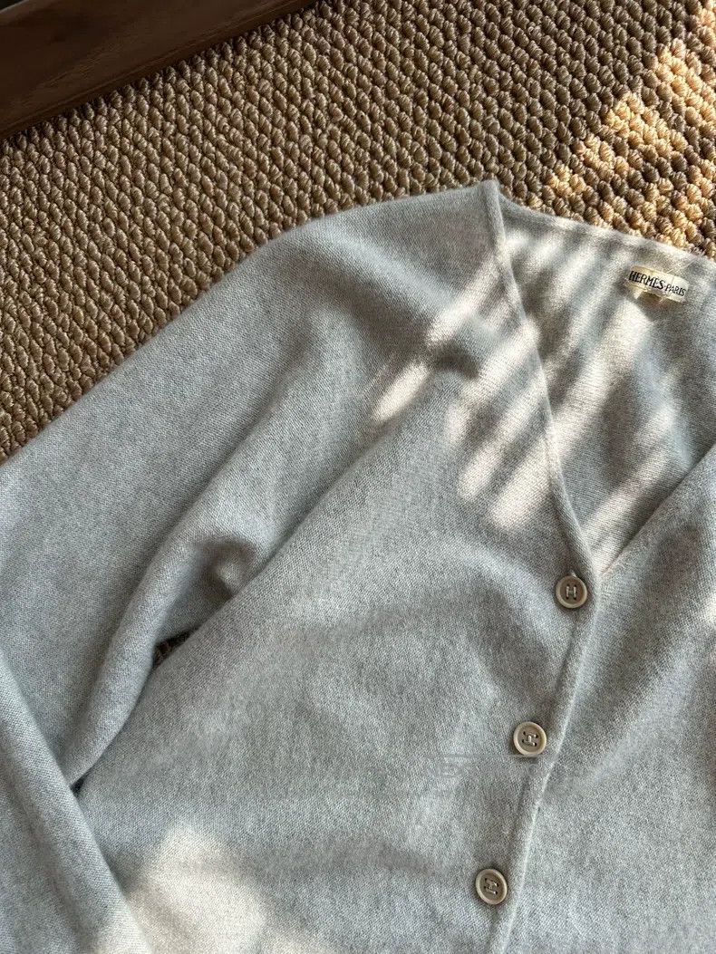 Hermes Hermes Women's Cashmere Long Sleeve Knit Jacket Beige Gray Size M / US 6-8 / IT 42-44 - 6 Thumbnail