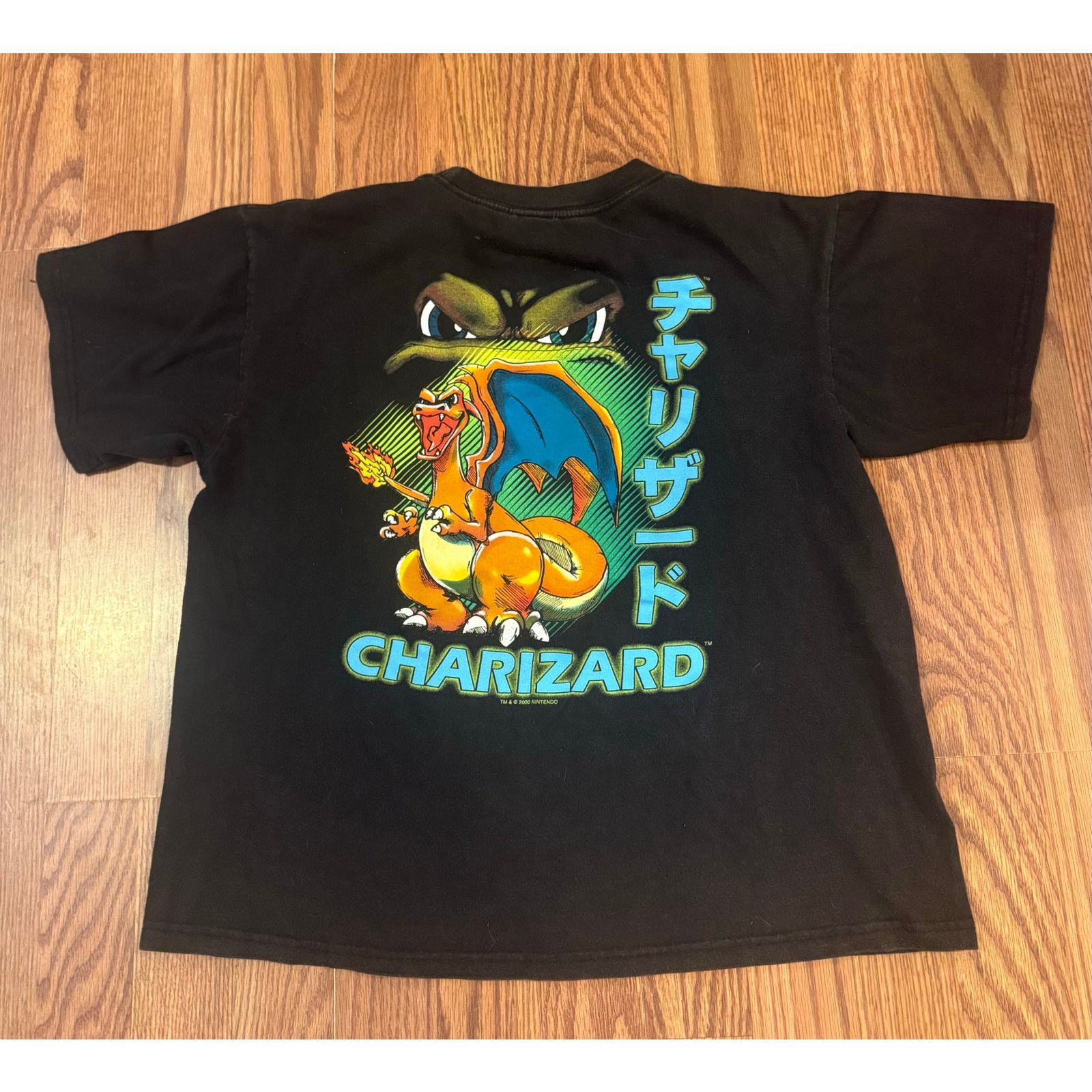 Pokemon Original Pokémon Charizard Shirt Size US L / EU 52-54 / 3 - 4 Thumbnail