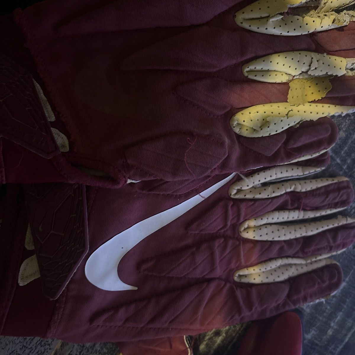 Other College gloves Size 32 - 1 Thumbnail