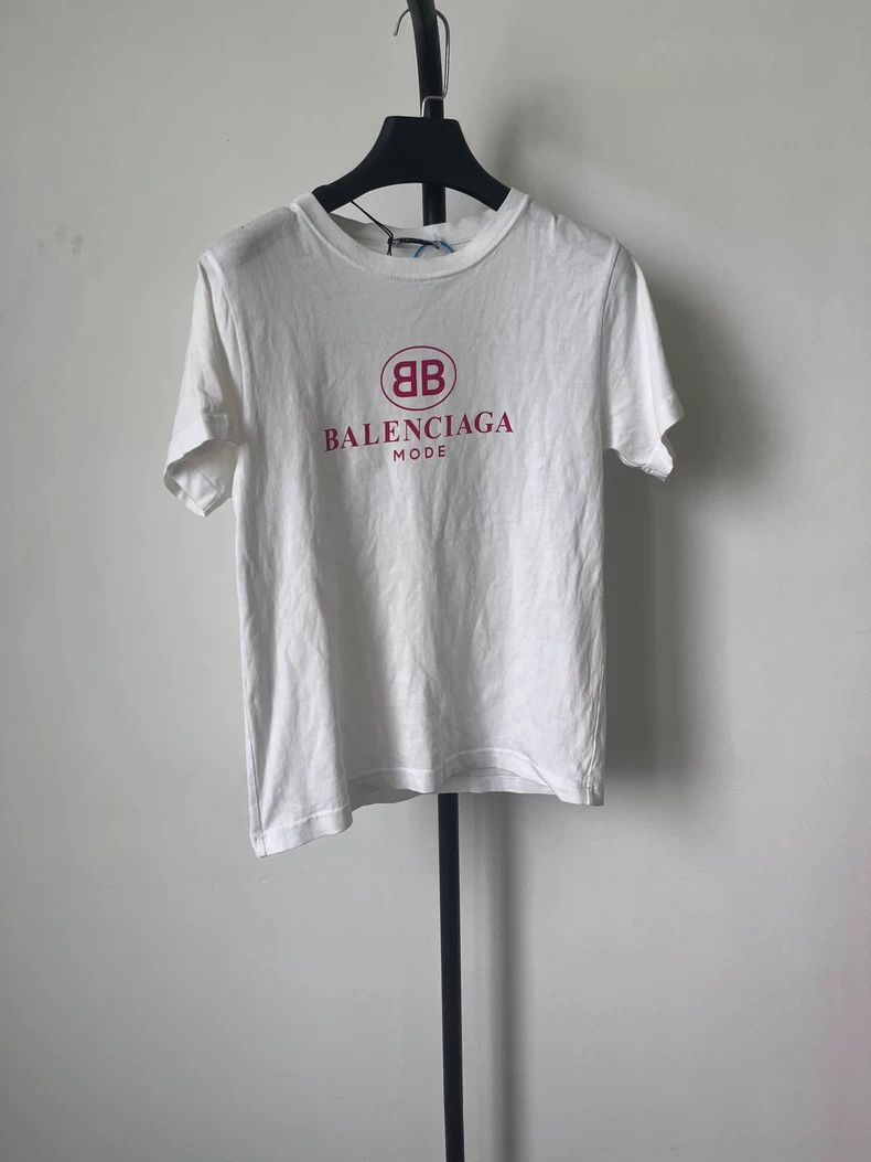 Balenciaga Balenciaga Logo printed pullover short sleeve Size L / US 10 / IT 46 - 1 Thumbnail