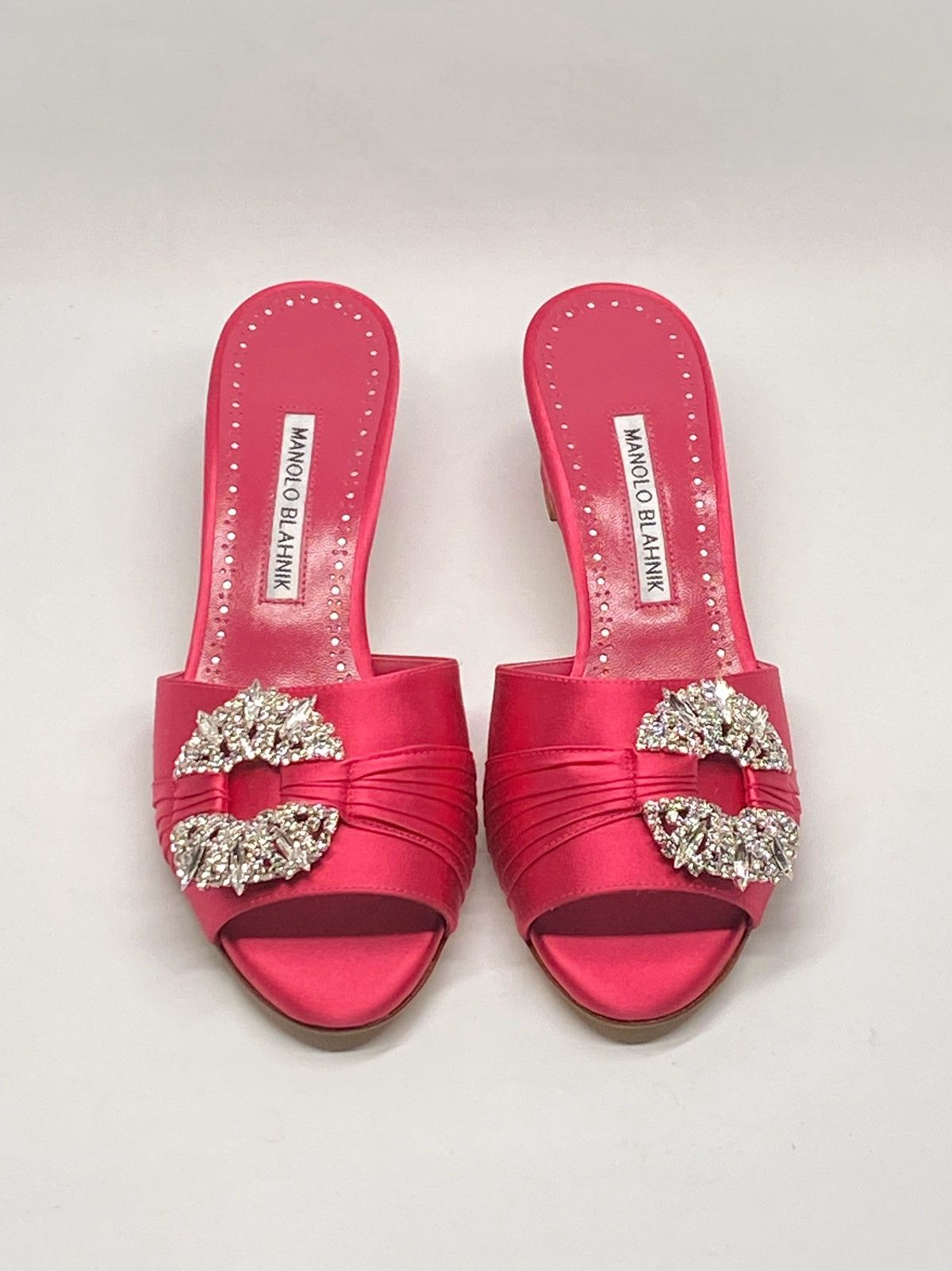 Manolo Blahnik Manolo Blahnik Prinap 50MM Satin Mules Size US 6 / IT 36 - 5 Thumbnail